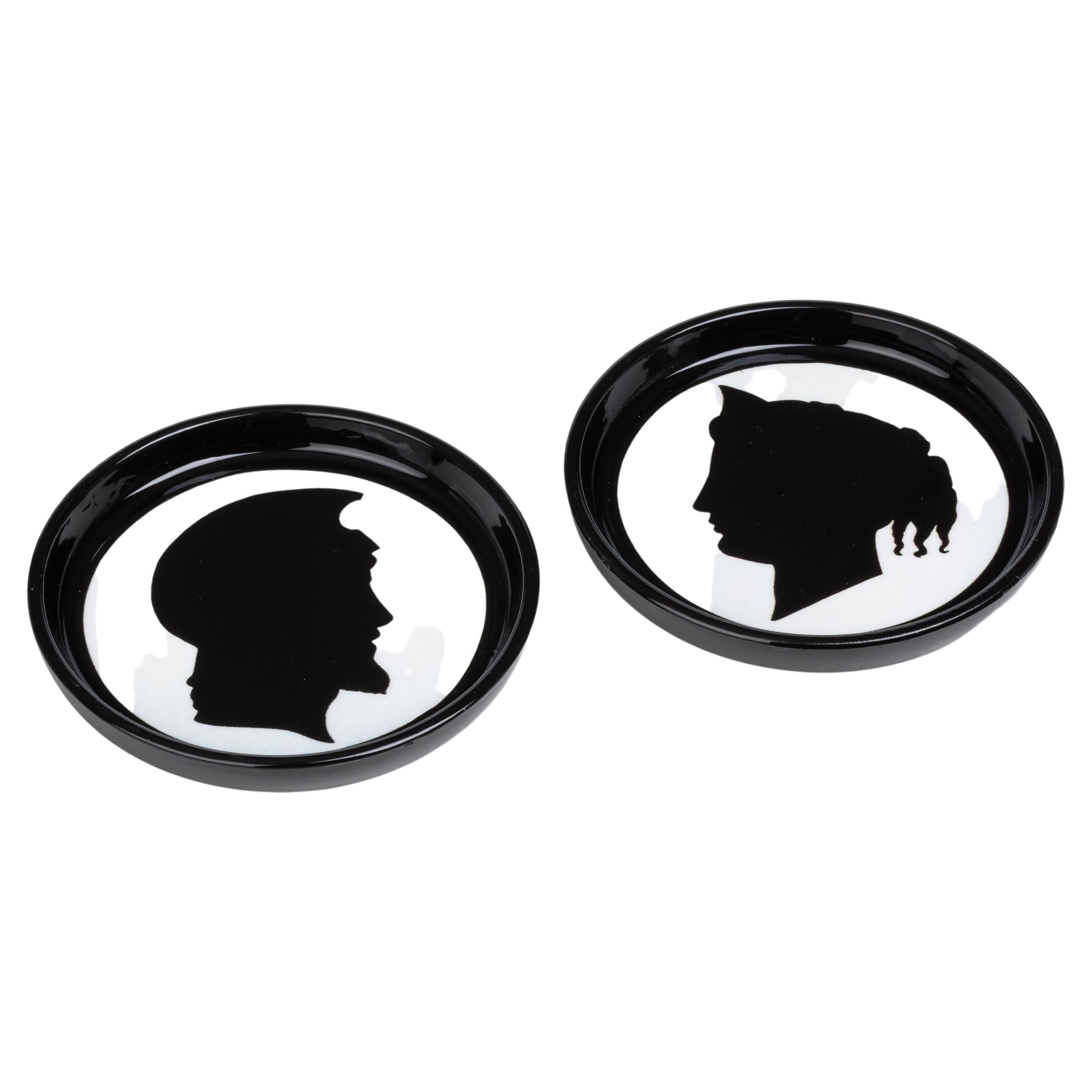 Italian Contemporary Black and White Ancient Profile Resin Coasters Set of 2 For Sale