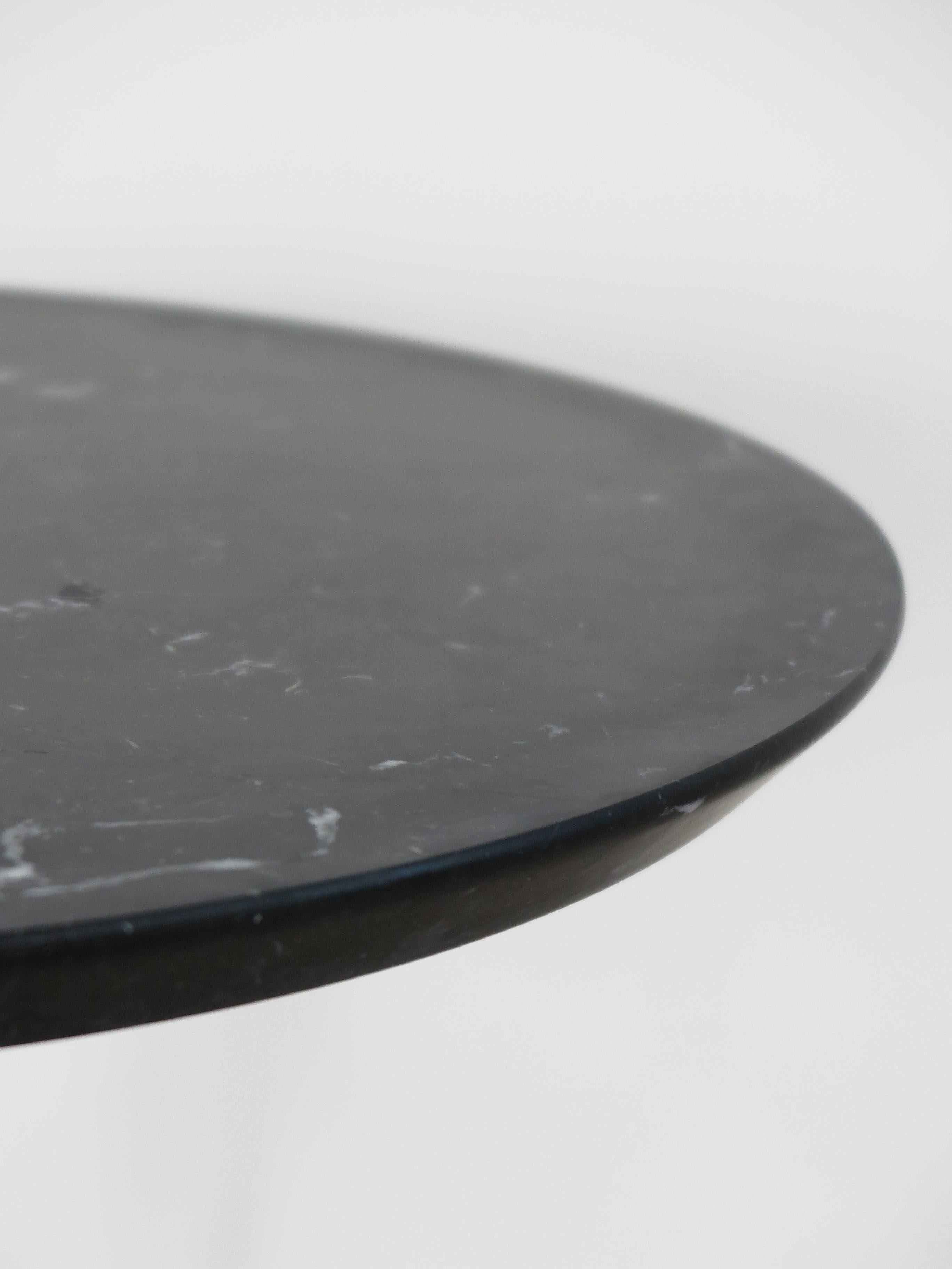 Varnished Italian Contemporary Black Marble Round Coffee Table New Design Capperidicasa For Sale