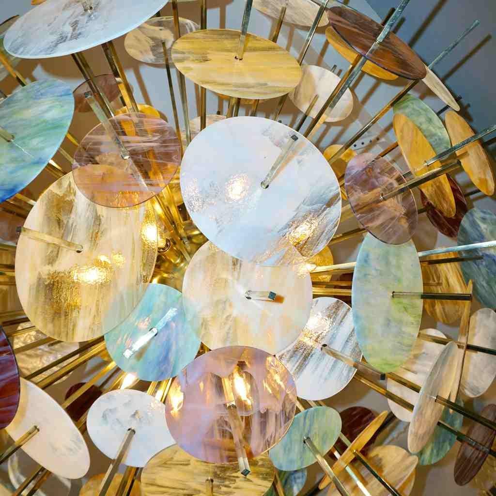 Italian Contemporary Brass & Pastel Murano Glass Oval Sputnik Modern Chandelier For Sale 4