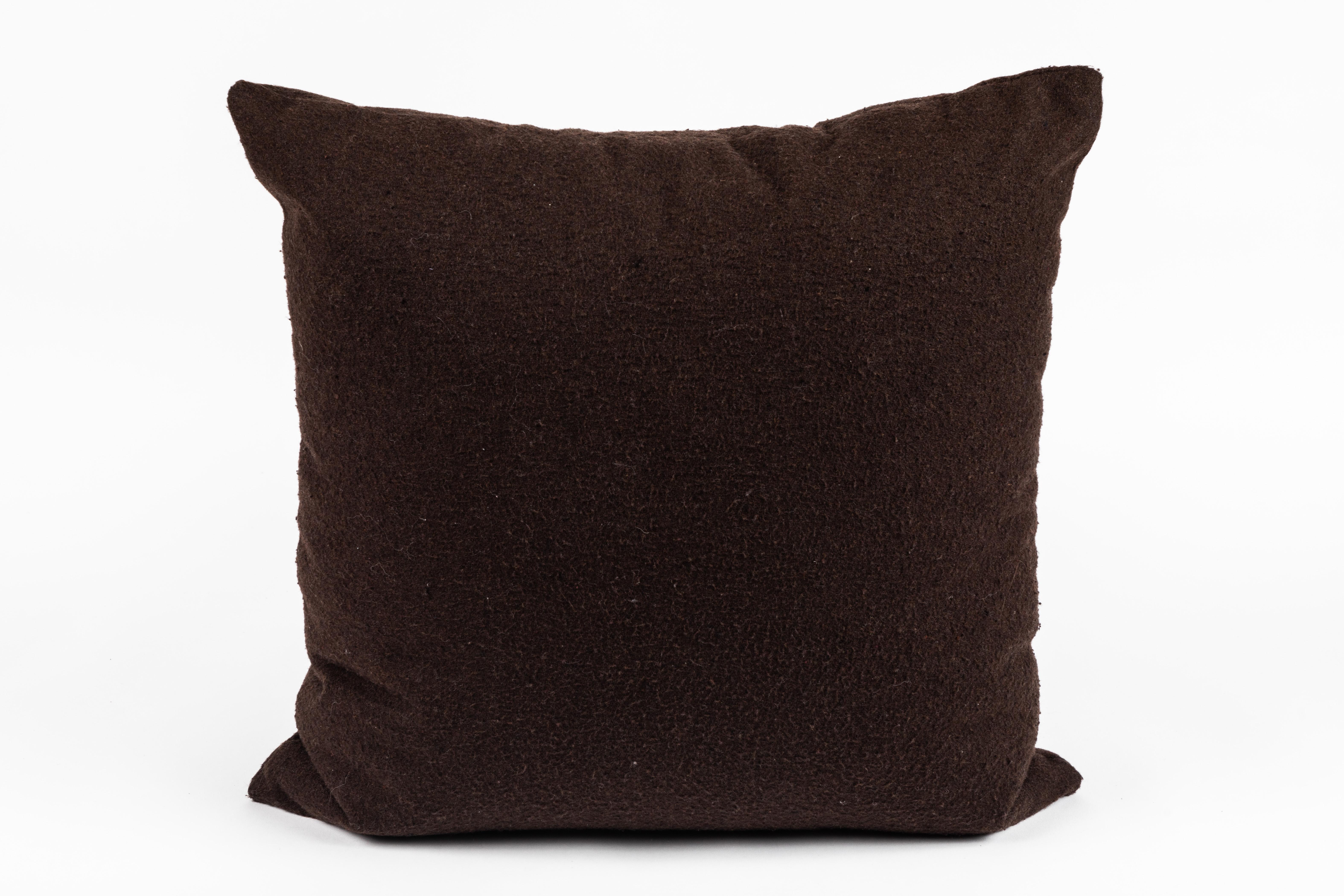 Italian Contemporary Brown Cashmere Pillow In Good Condition In Chicago, IL