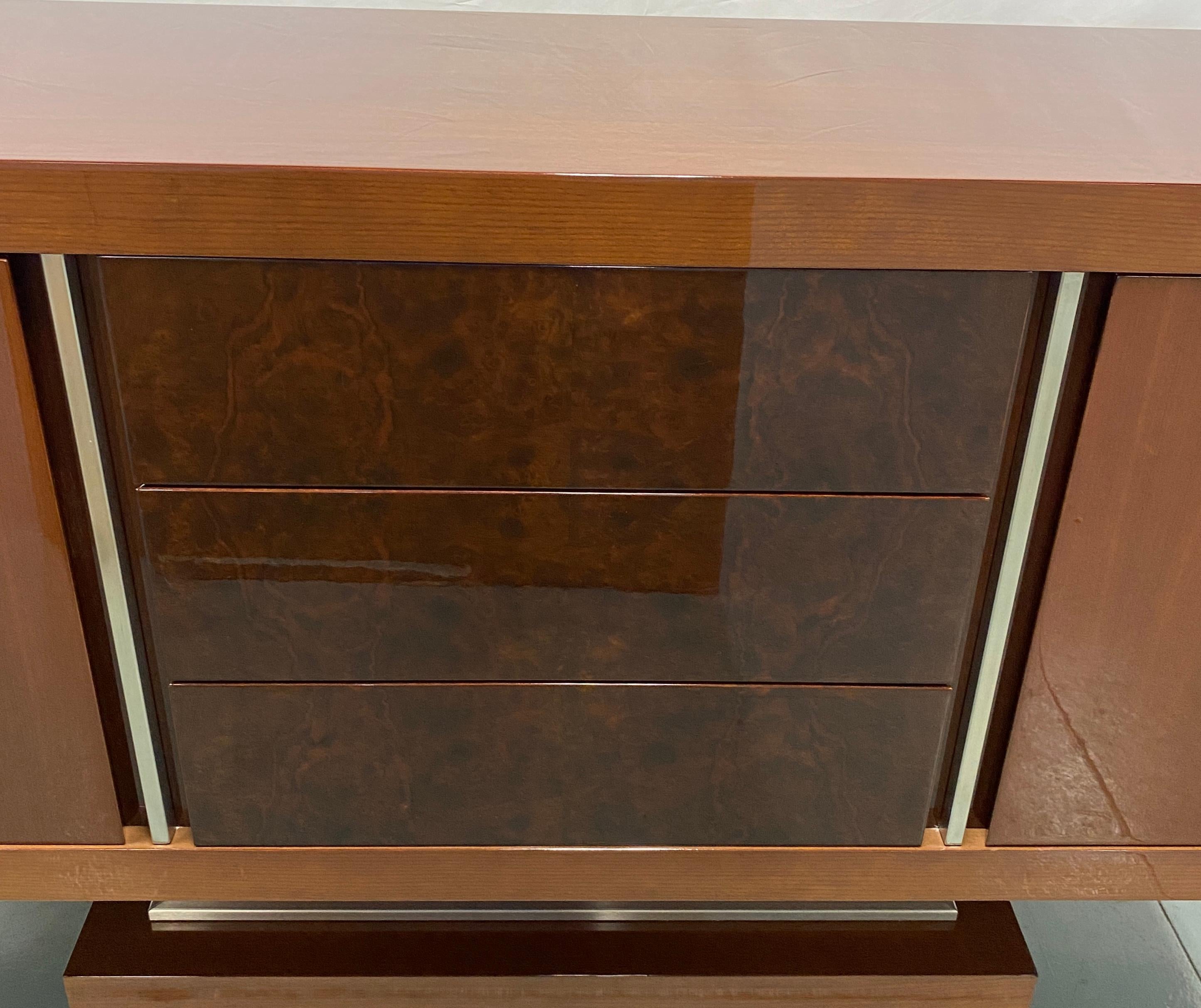 Credenza italiana contemporanea, credenza moderna di Nicole Miller in vendita 3