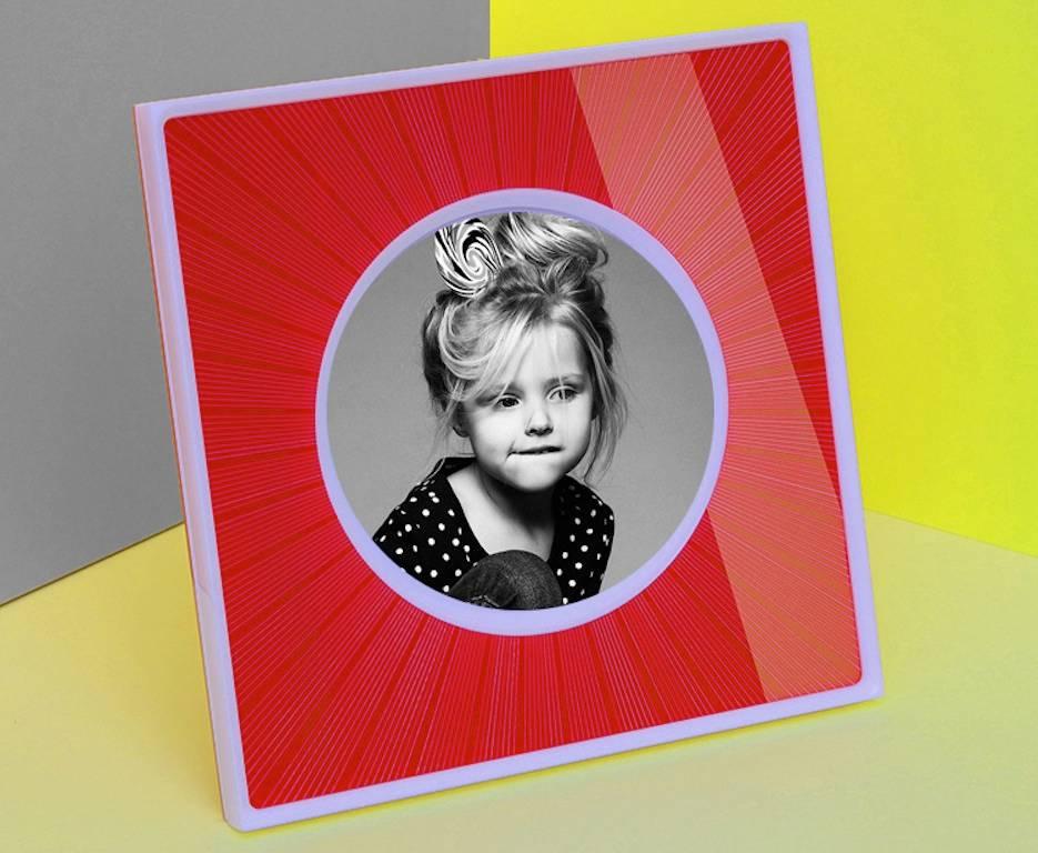 Marco Foto Italiano Plexiglás Rojo y Blanco, Compartir Rojo en venta 1