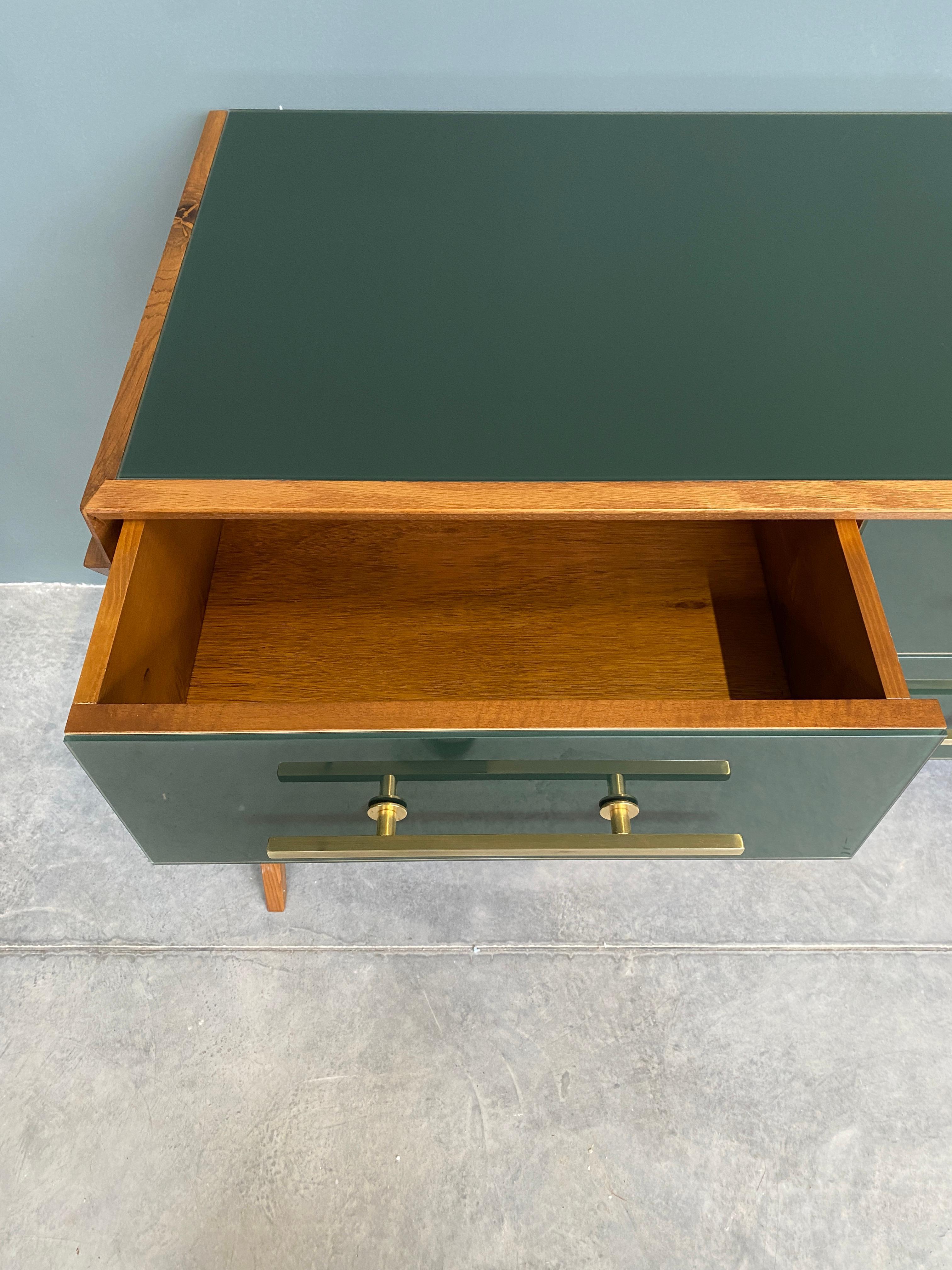 Italian Contemporary Green Murano Glass, Brass and Wood Dresser For Sale 3