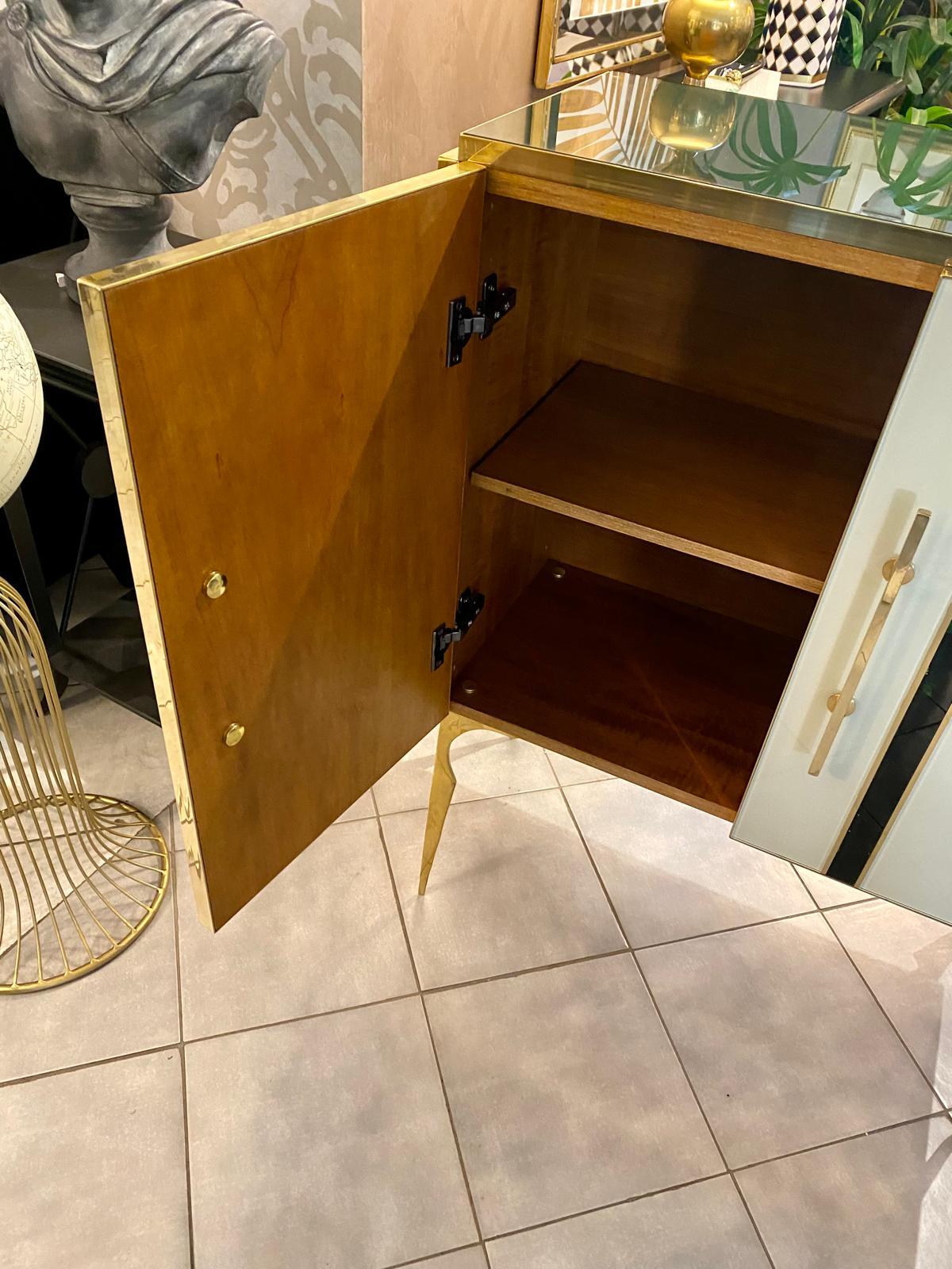 Italian Contemporary Green White Stripes Murano Glass, Brass and Wood Sideboard For Sale 2