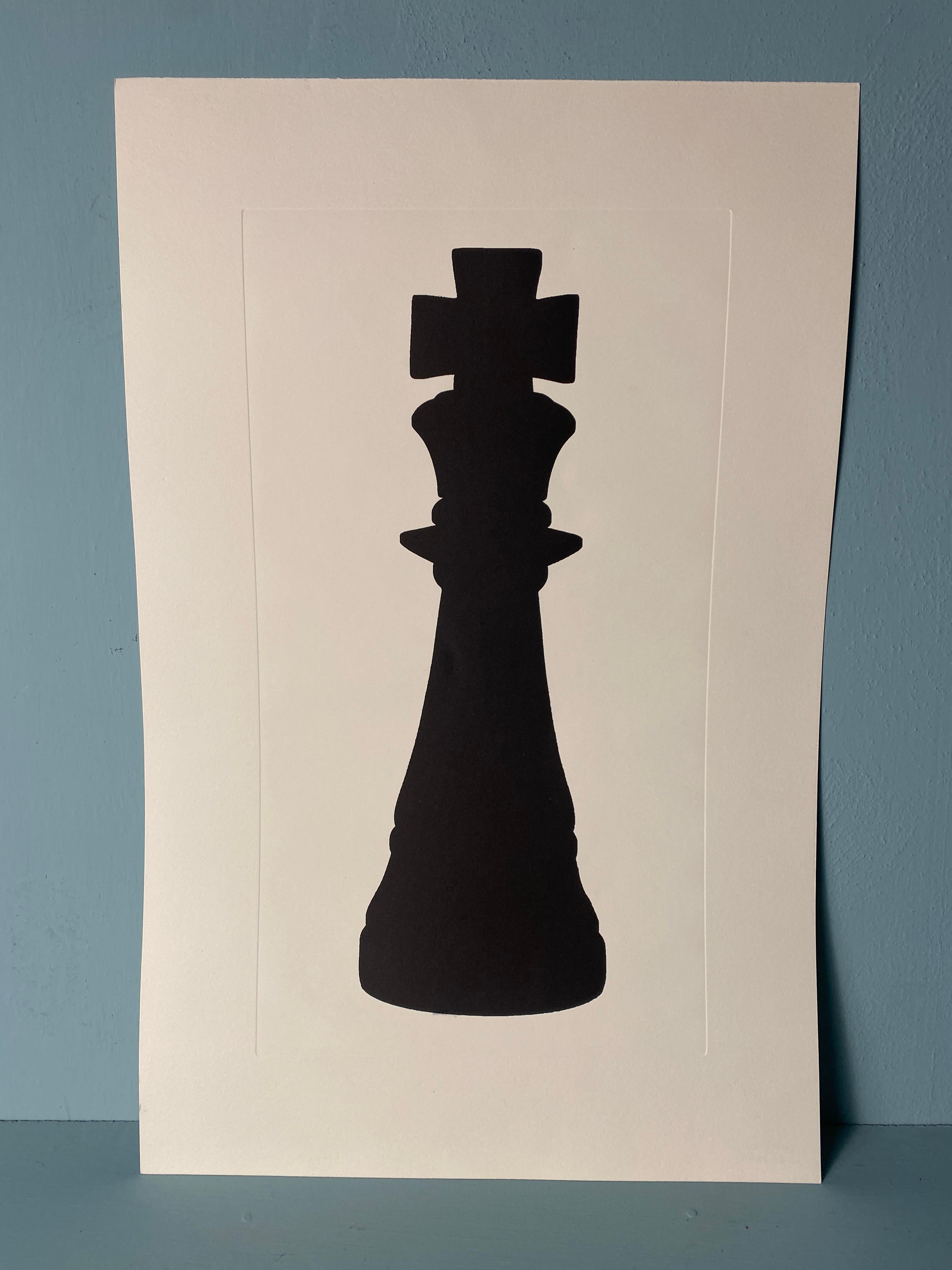 Elegant hand-watercoloured black silhouette print representing Chess King, printed on aged paper and accompanied by a stunning white passpartout with black stripes

This  series is available in 3 different representations to create a bright and
