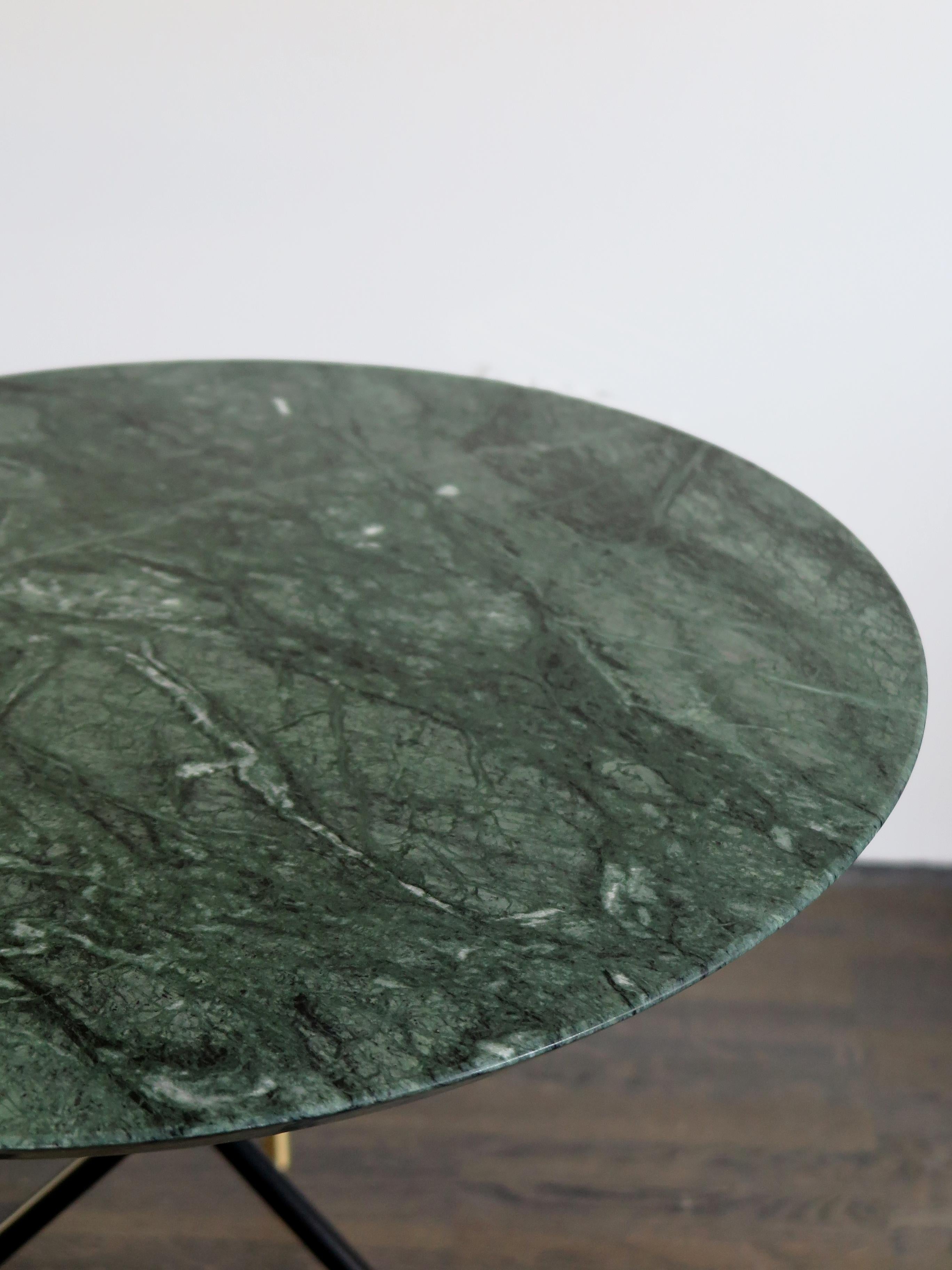 Italian Contemporary Marble Coffe Table New Desig Capperidicasa In Distressed Condition For Sale In Reggio Emilia, IT