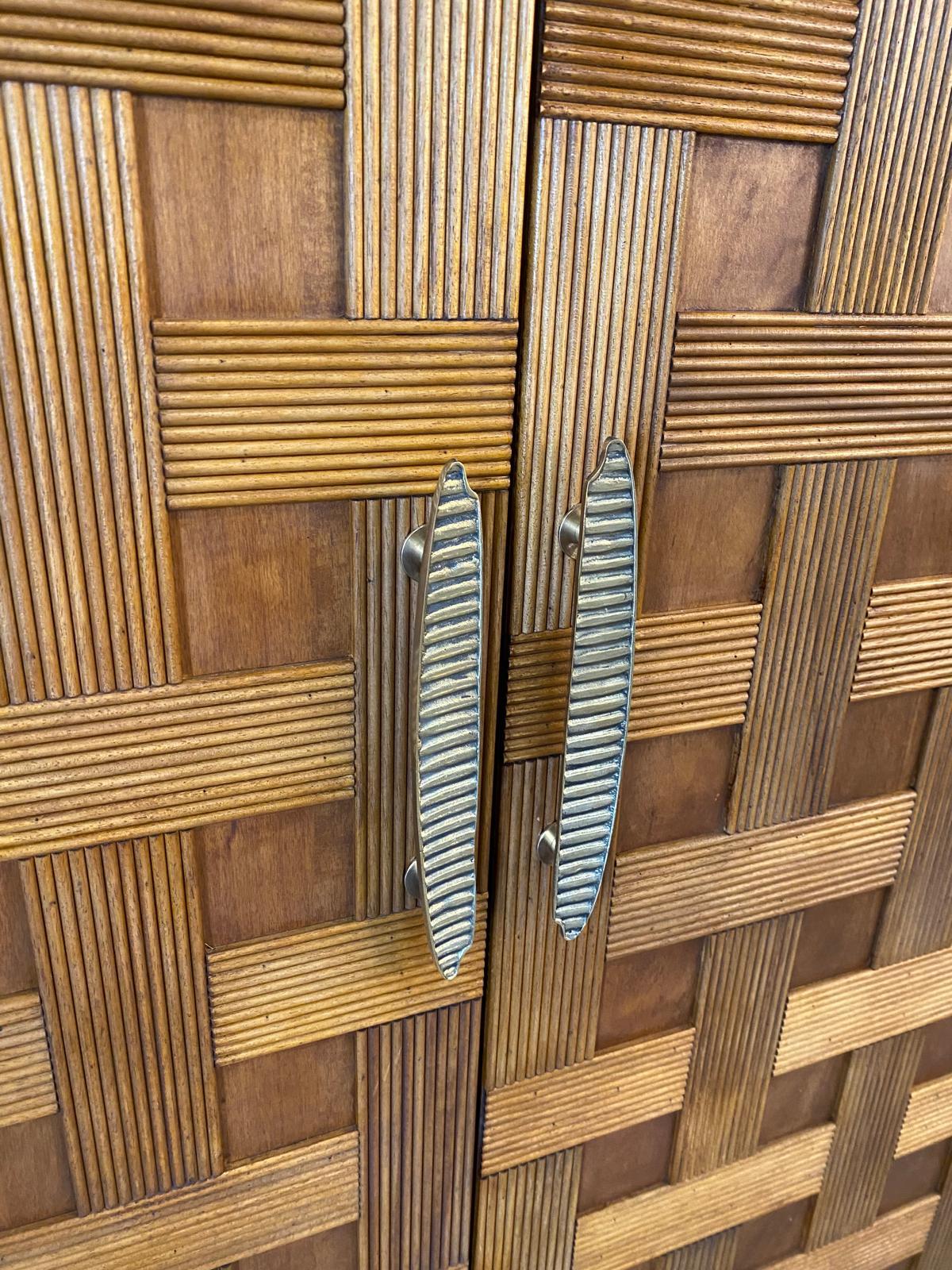 Armario Geométrico de Madera Estilo Paolo Buffa Contemporáneo Italiano de Mediados de Siglo en Nuevo estado para la venta en Scandicci, Florence