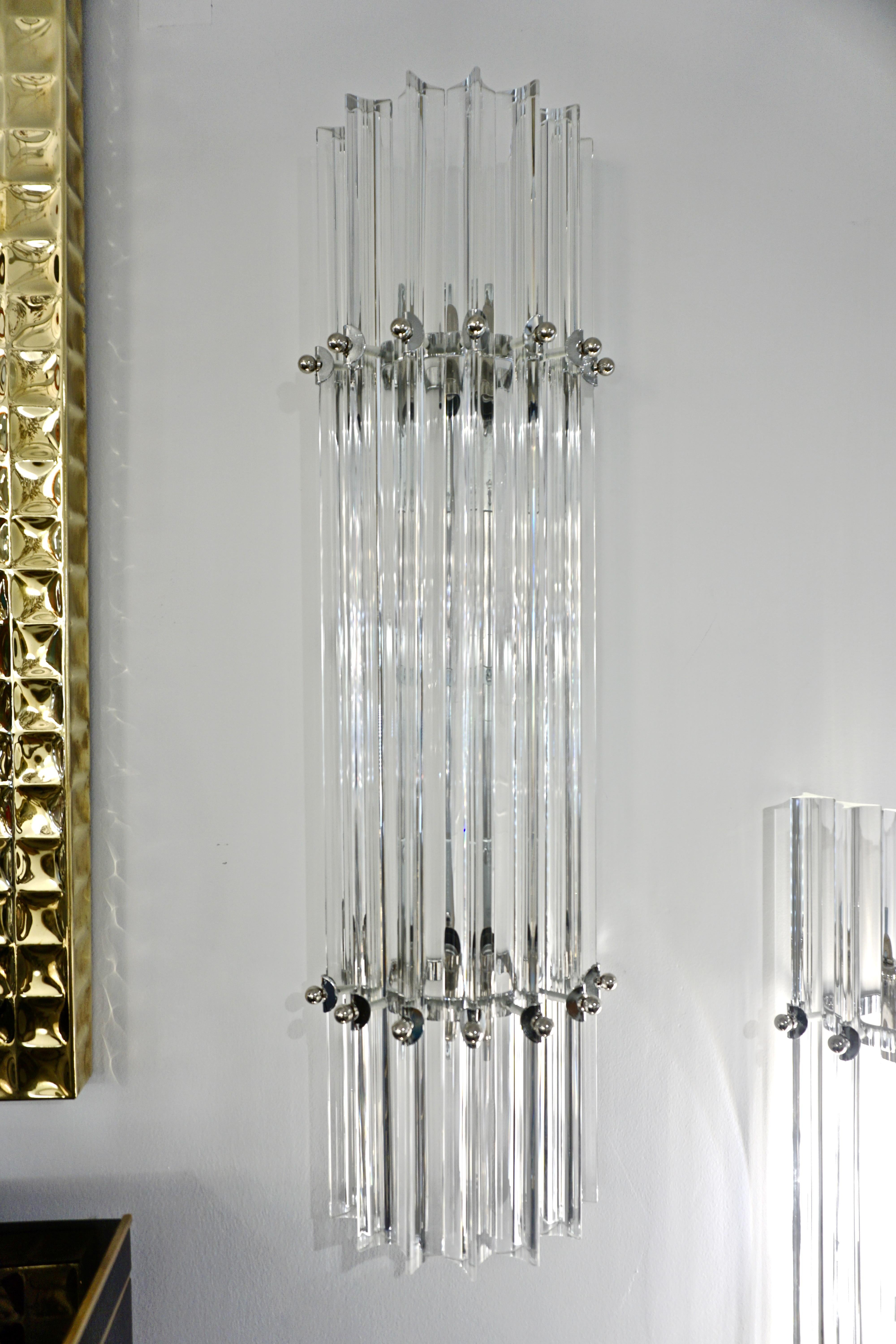 Italian Contemporary Minimalist Pair of Nickel & Crystal Murano Glass Sconces For Sale 5