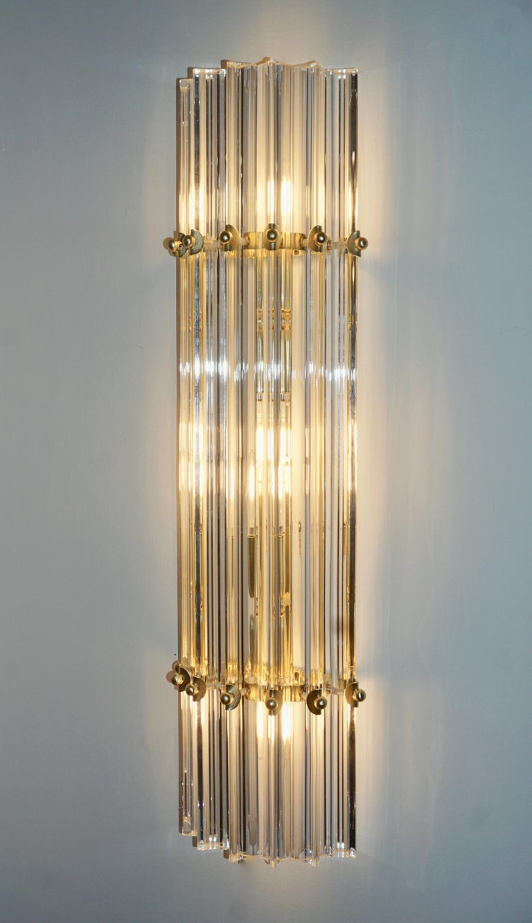 Hand-Crafted Italian Contemporary Minimalist Pair of Satin Brass Crystal Murano Glass Sconces For Sale