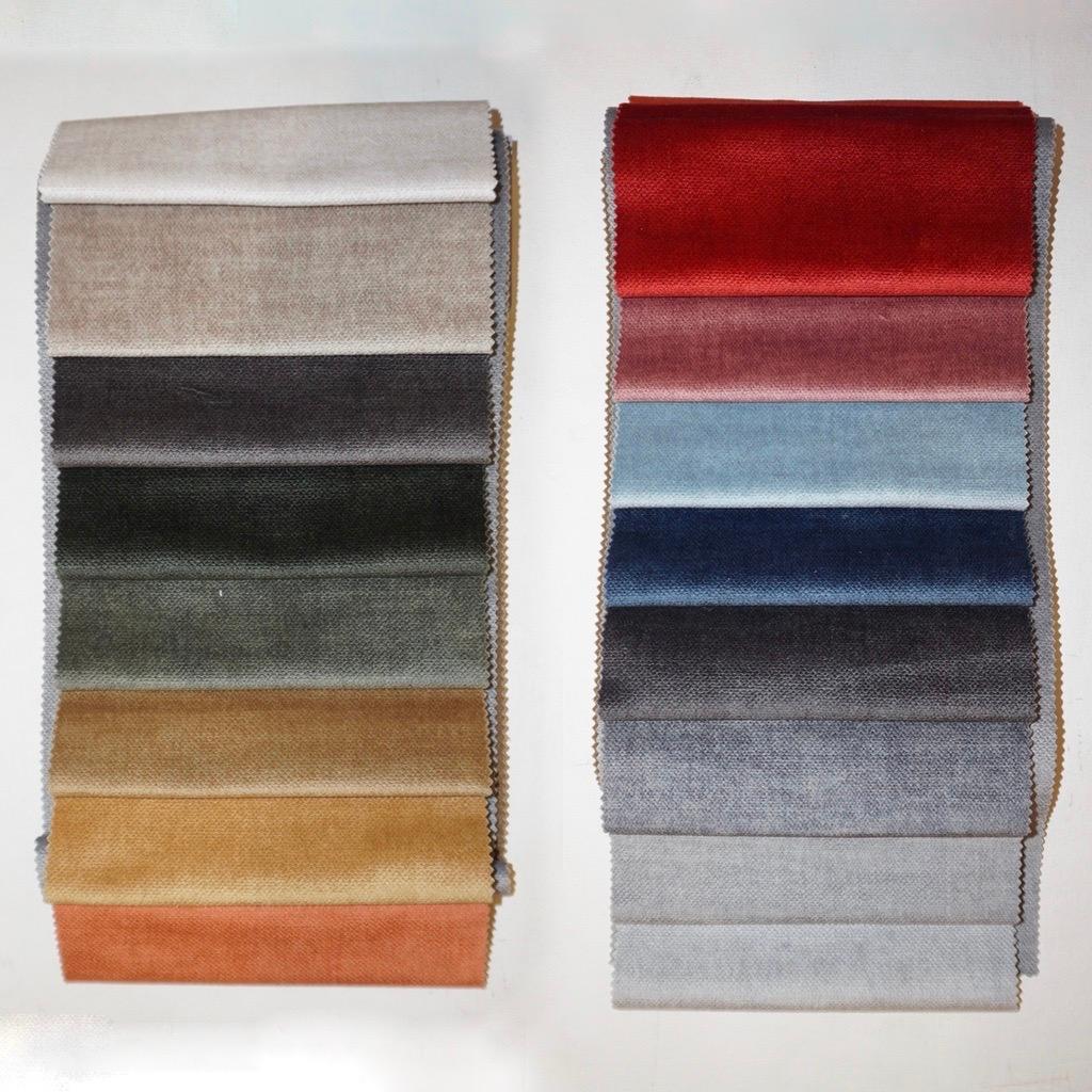 Cosulich Interiors - Paire de fauteuils aigue-marine de style italien moderne du milieu du siècle dernier en vente 1