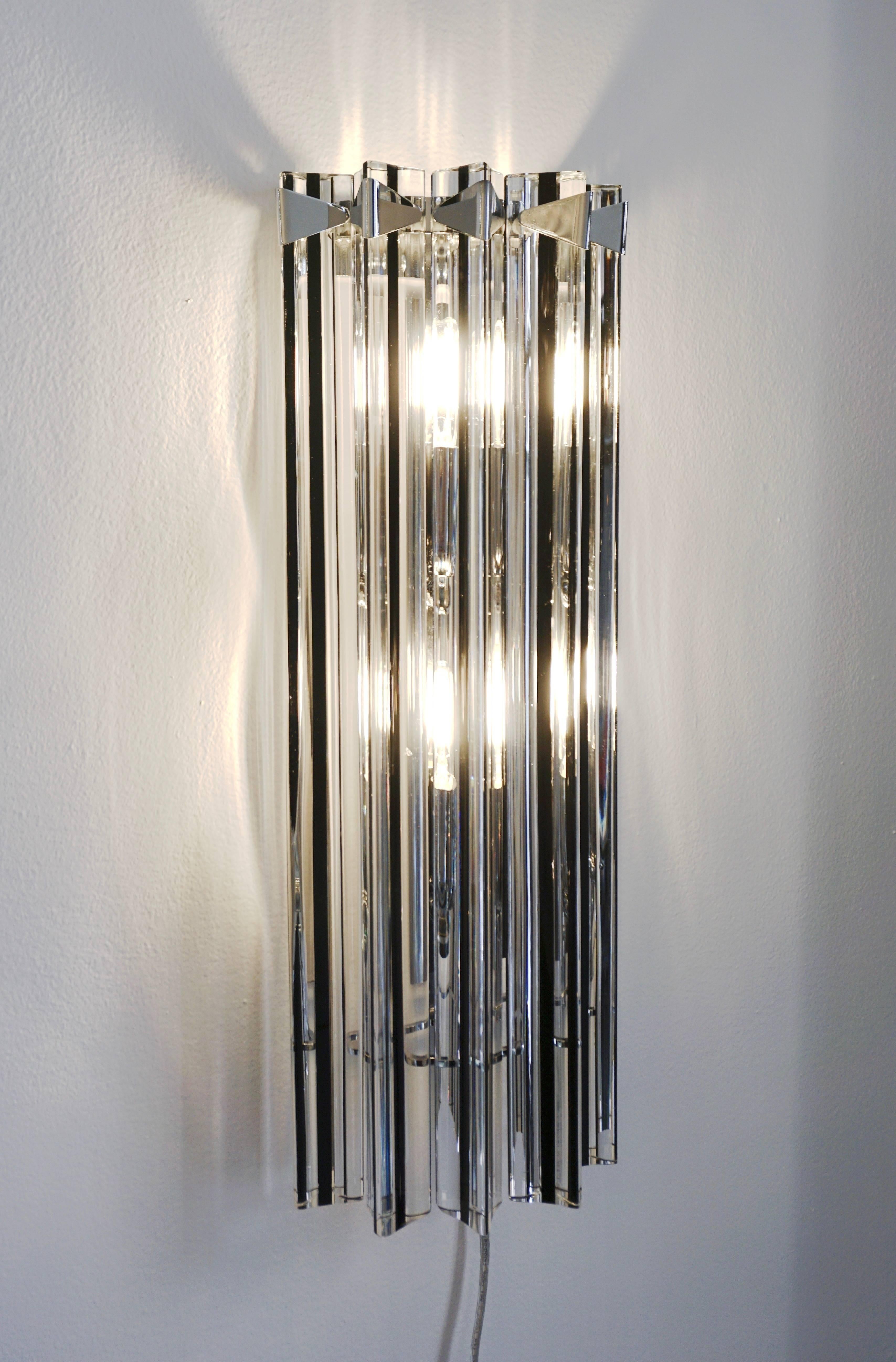 Minimalist Italian Contemporary Pair of Nickel Crystal and Black Inset Murano Glass Sconces For Sale