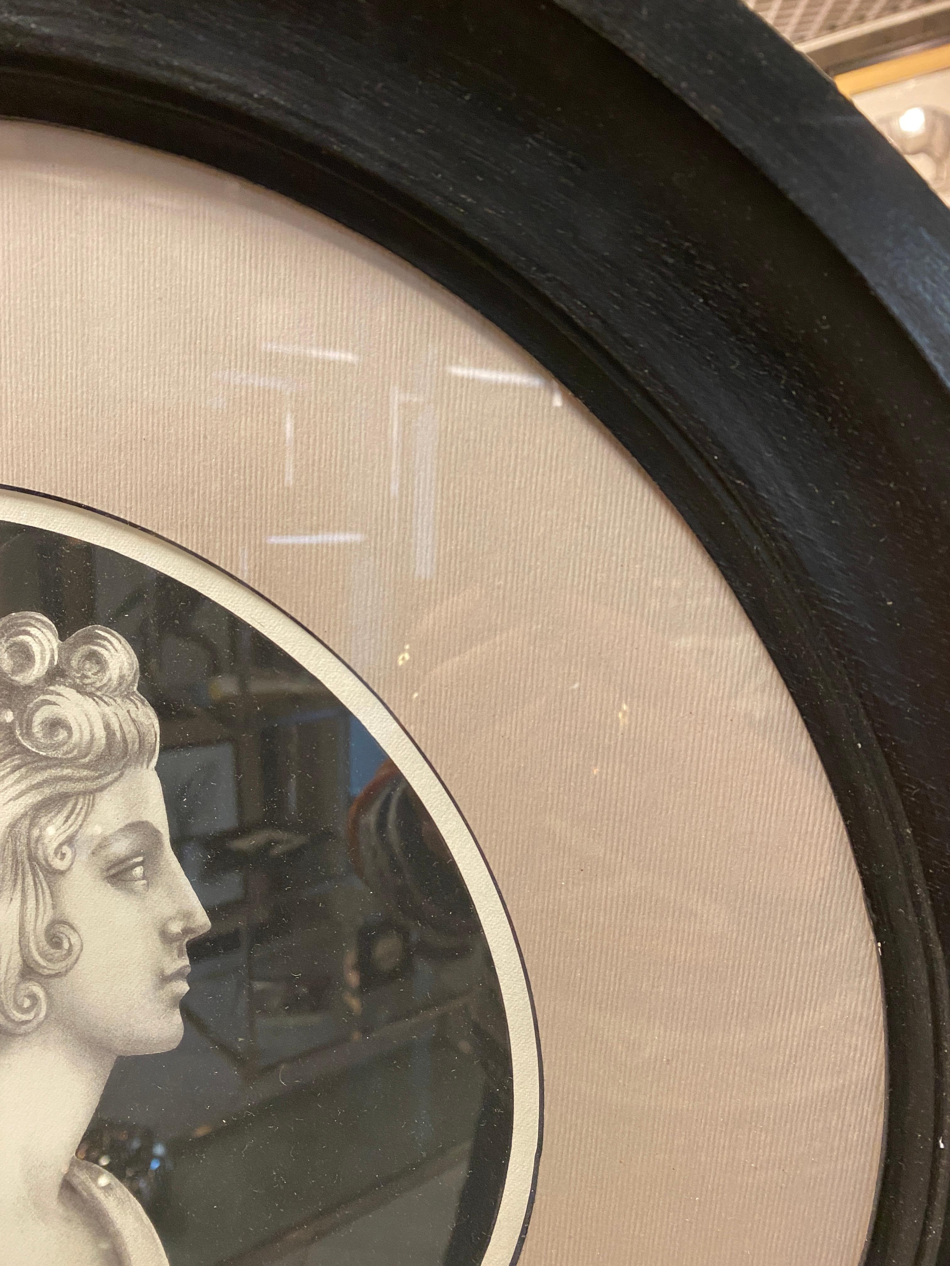 Hand-Crafted Italian Contemporary Print of Neoclassical Profile with Round Black Wooden Frame For Sale
