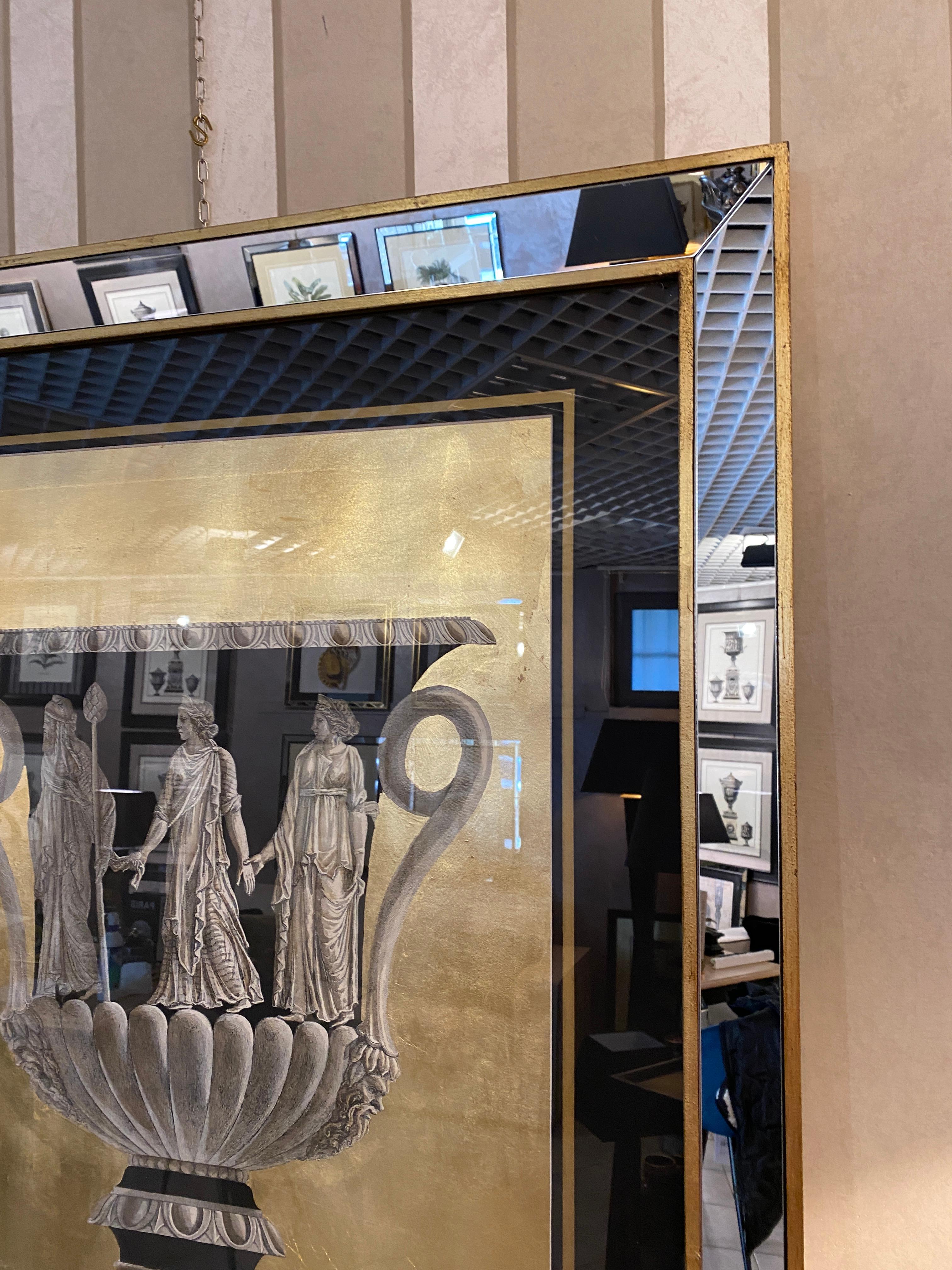 Neoclassico Vaso Romano Italiano Contemporaneo Nero Oro Grande Stampa con Cornice Wood a Specchio 1 di 2 in vendita