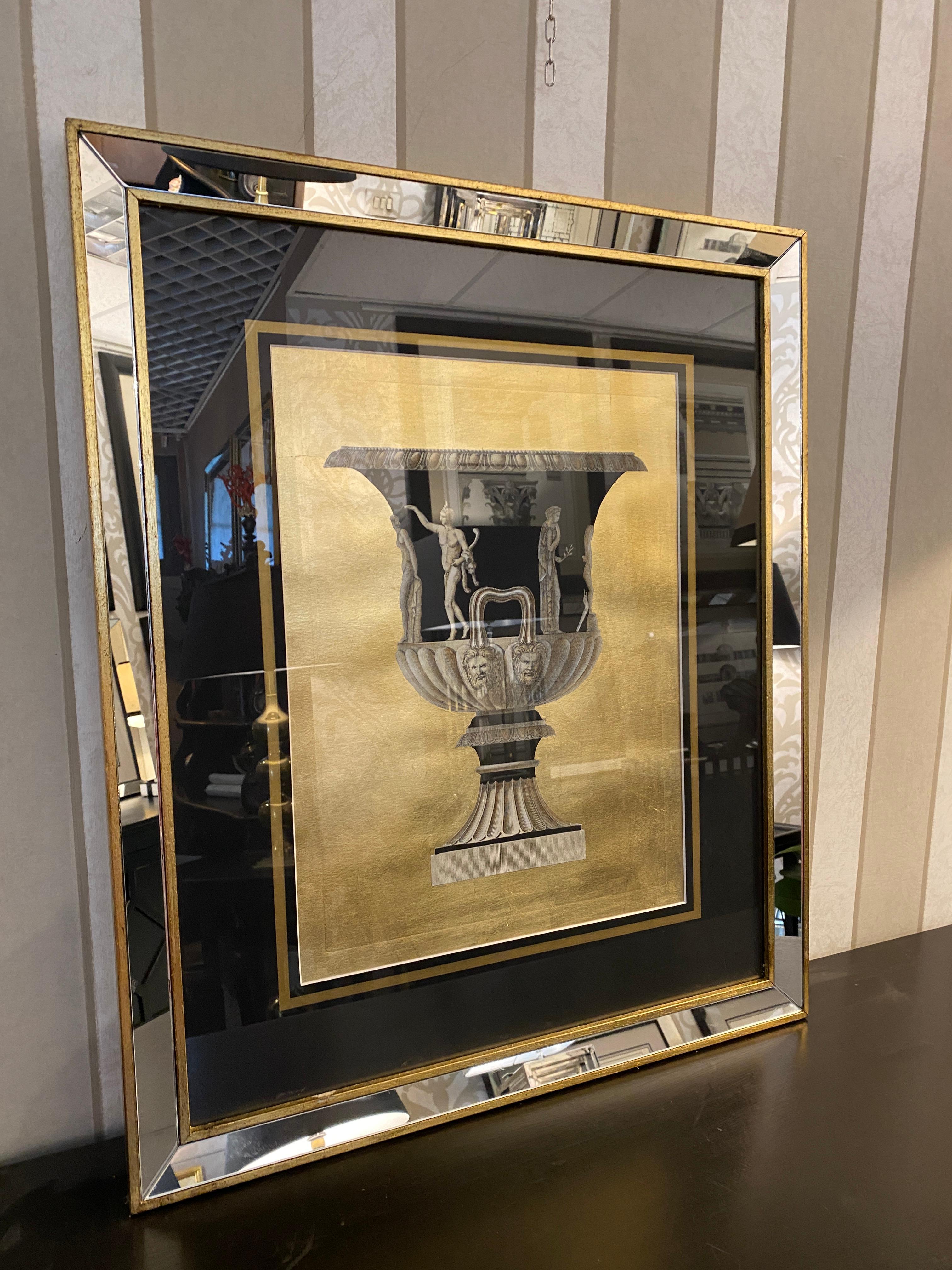 Jarrón Romano Contemporáneo Italiano Impresión Oro Negro con Marco de Madera Espejo 1 de 2 Neoclásico en venta