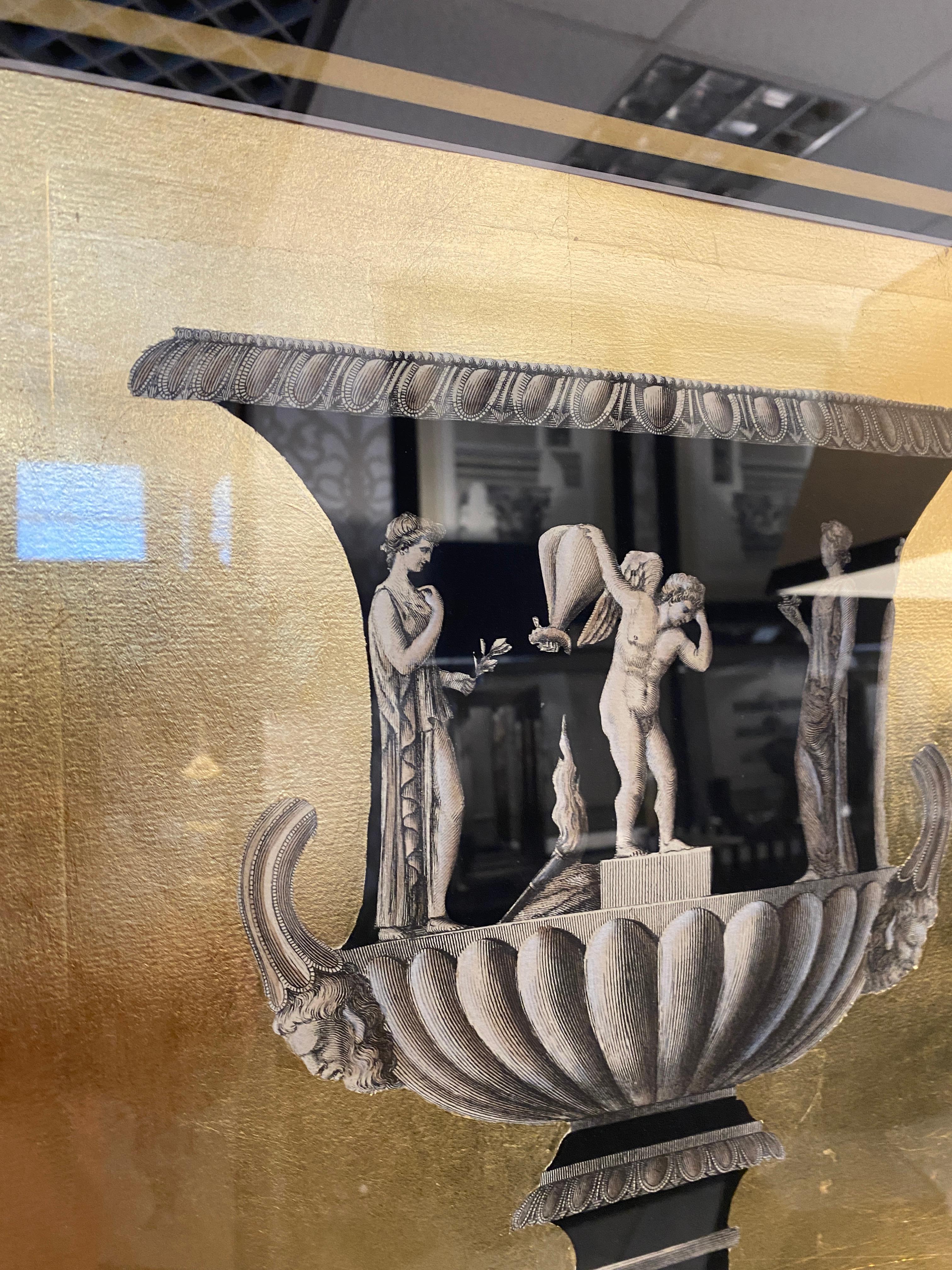 Foglia d’oro Vaso Romano Italiano Contemporaneo Stampa Oro Nero con Cornice in Legno Specchio 2 di 2 in vendita