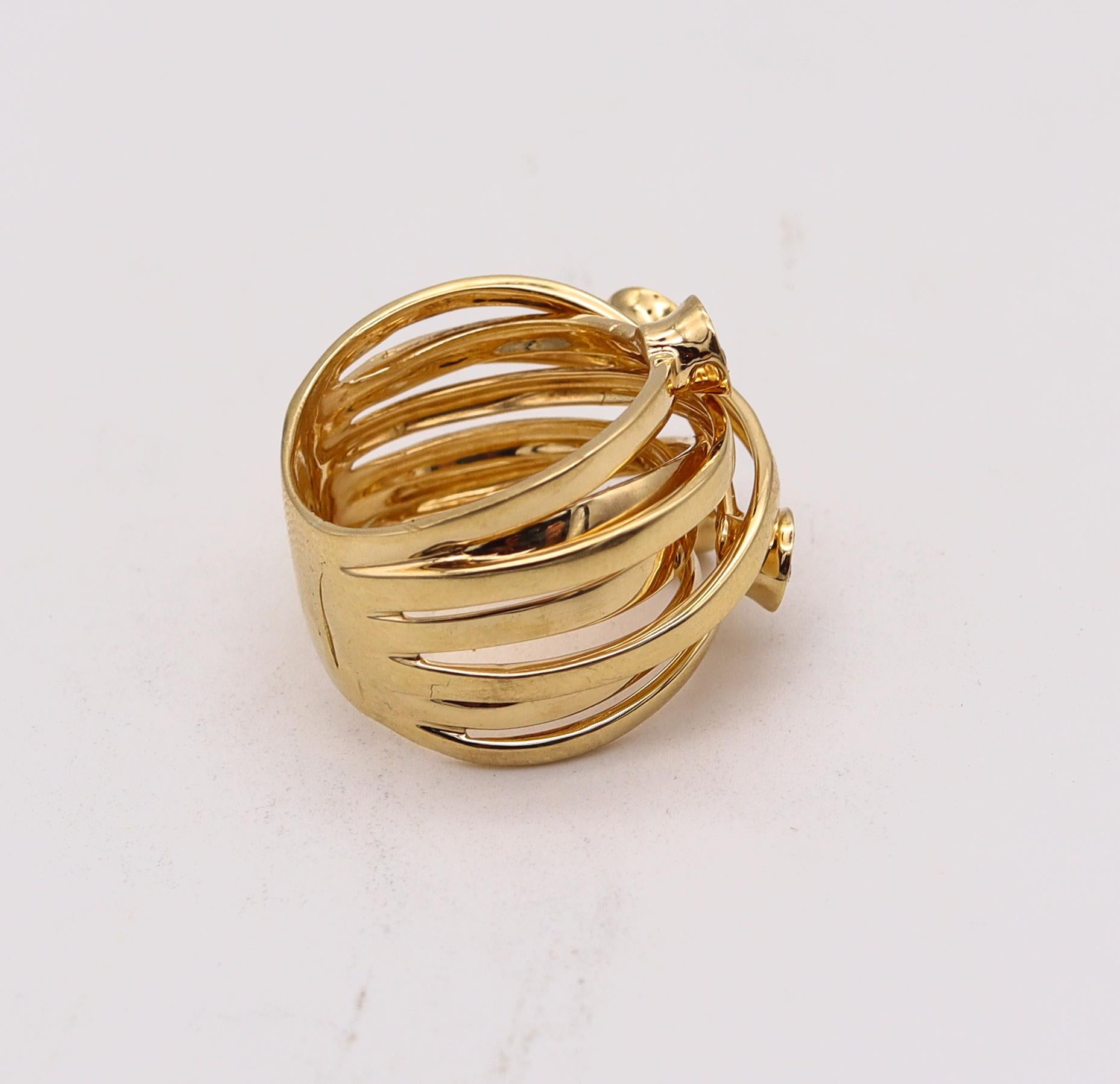 Women's Italian Contemporary Wired Ring in Solid 18kt Gold with VS Diamonds For Sale