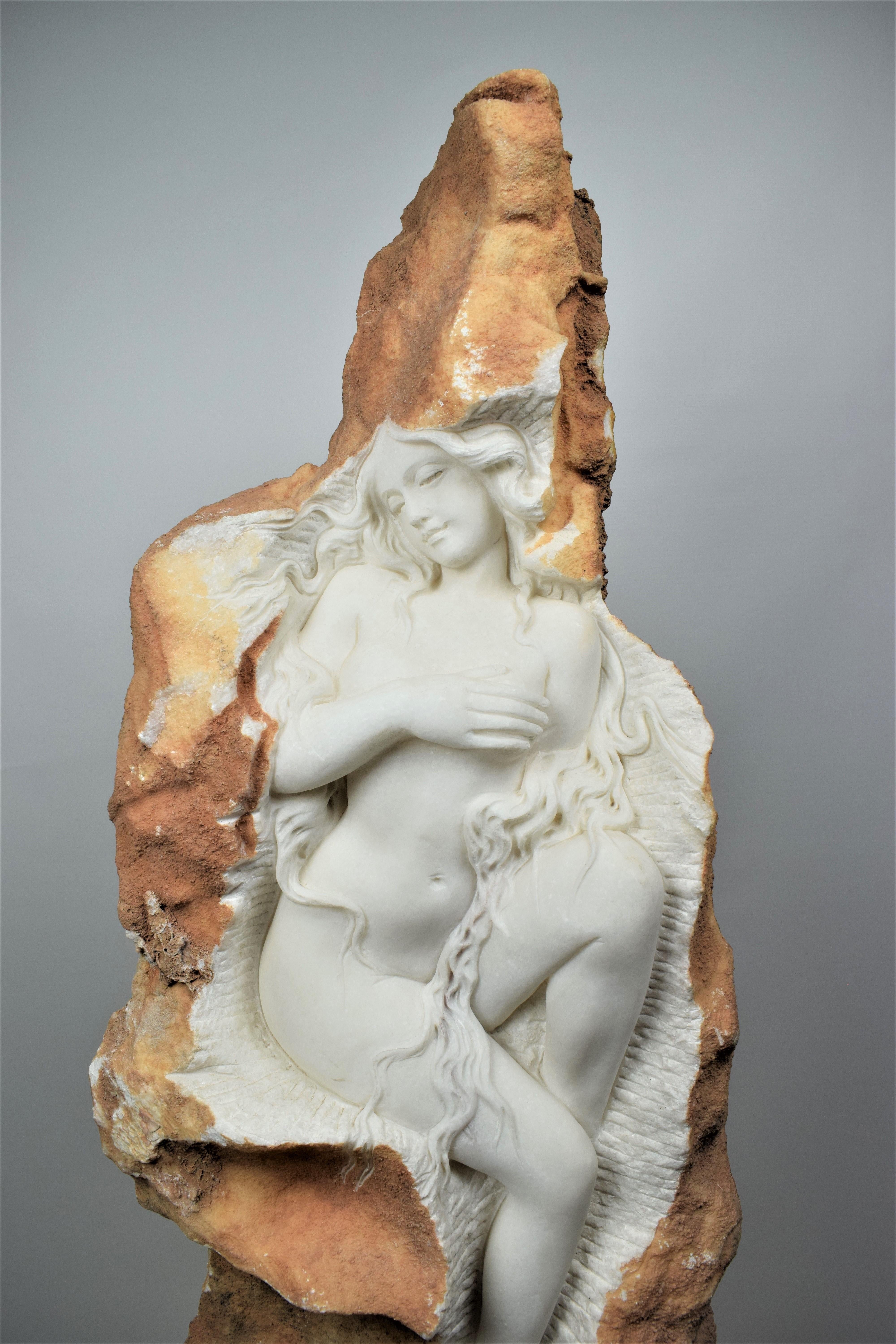 Hand-Carved Italian Contemporary Woman Marble Sculpture For Sale