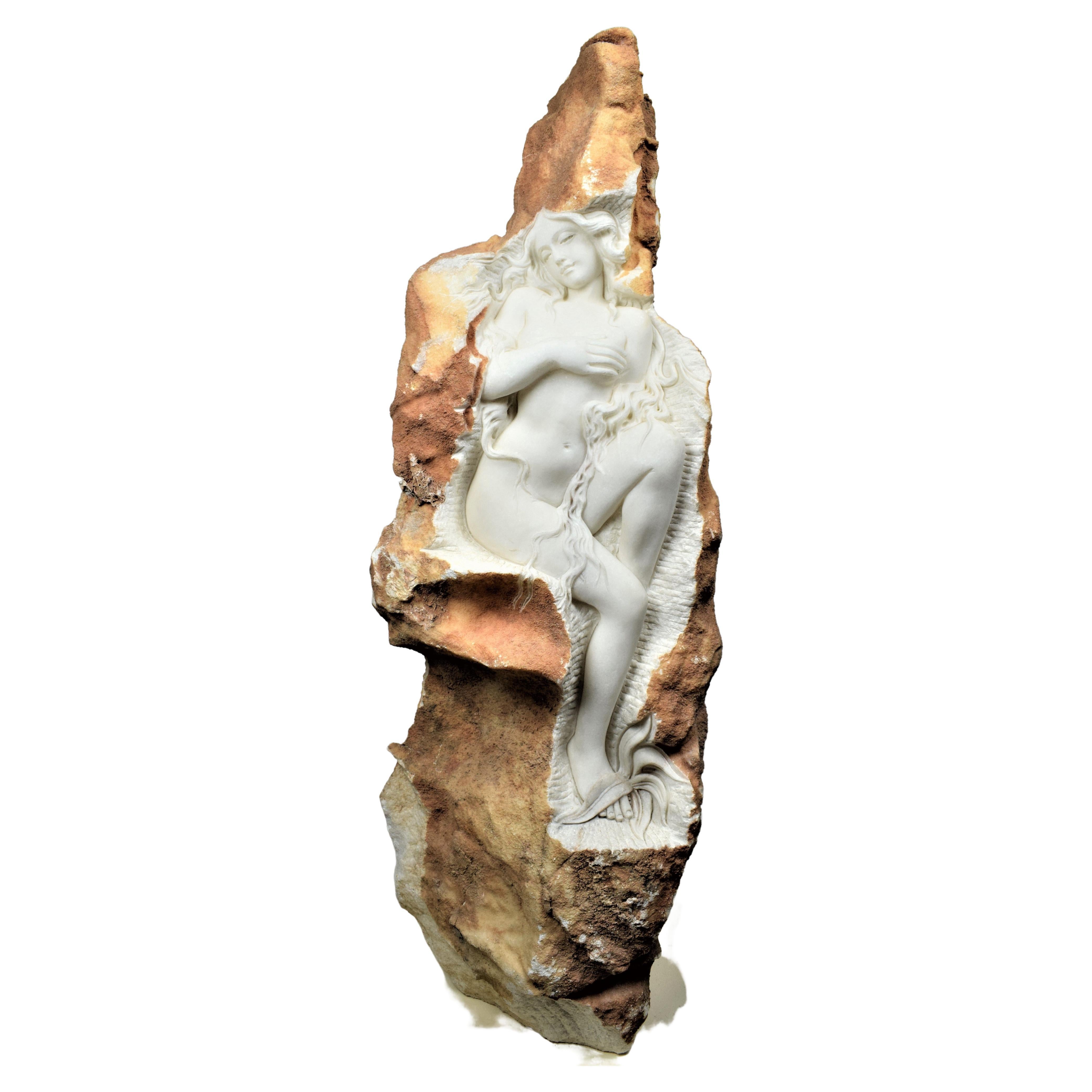 Italian Contemporary Woman Marble Sculpture For Sale