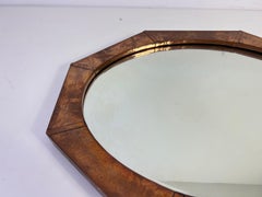 Miroir mural italien à cadre en cuivre, années 1960