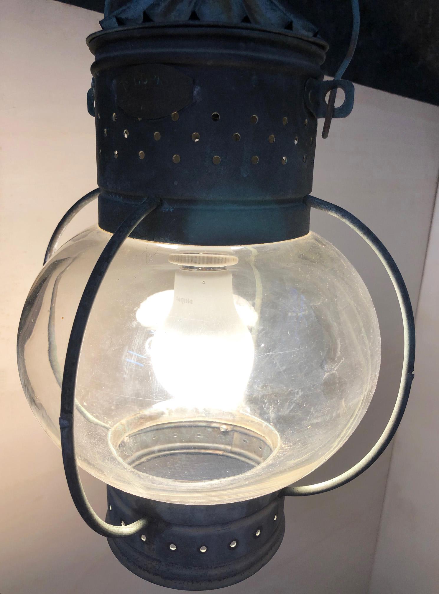 Cuivre Lanterne italienne en cuivre avec verre transparent en vente