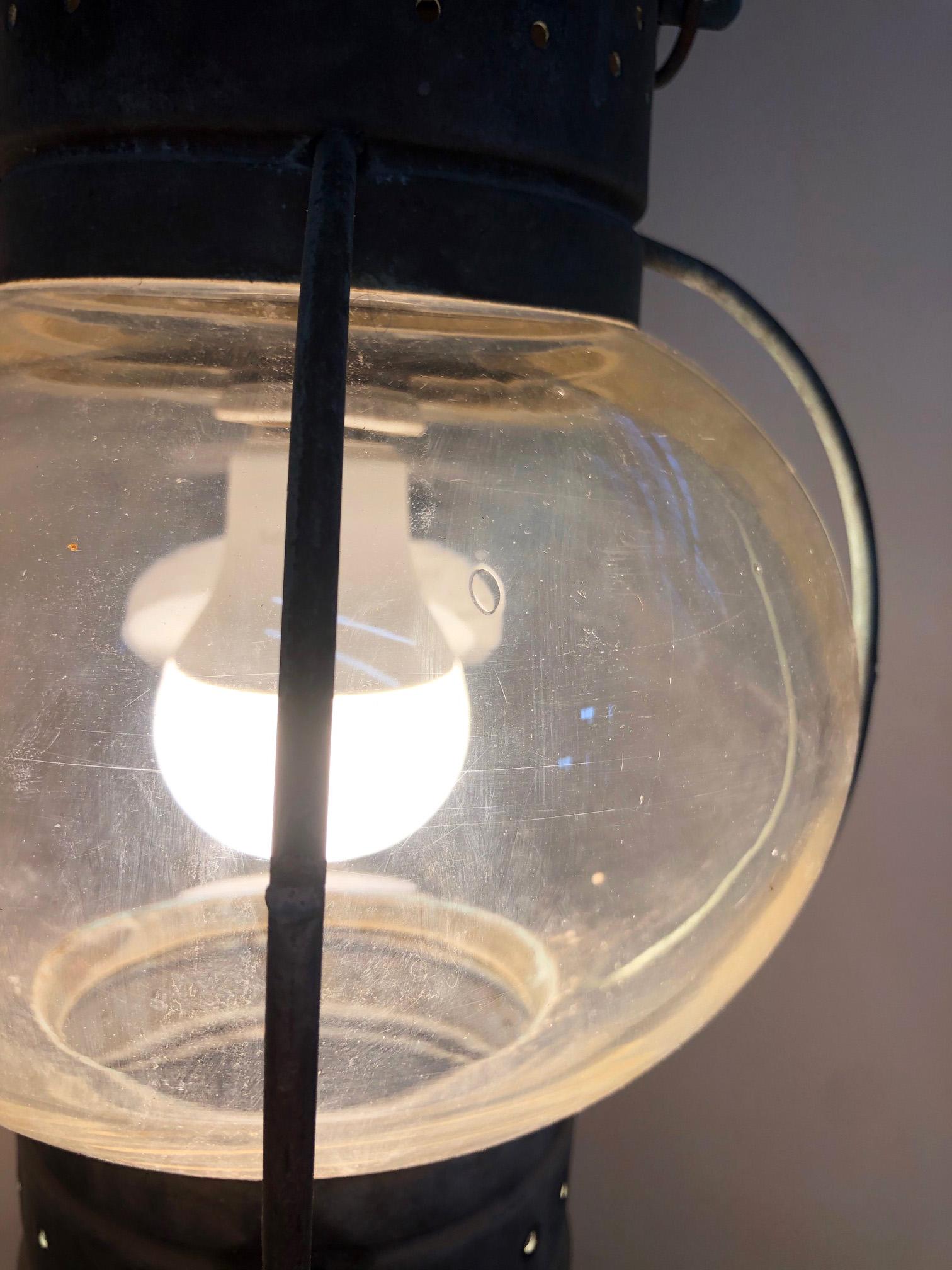 Lanterne italienne en cuivre avec verre transparent en vente 1