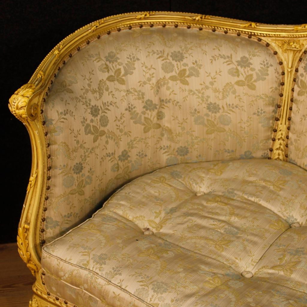 Italian Corbeille Sofa in Lacquered Wood with Floral Fabric from 20th Century 7