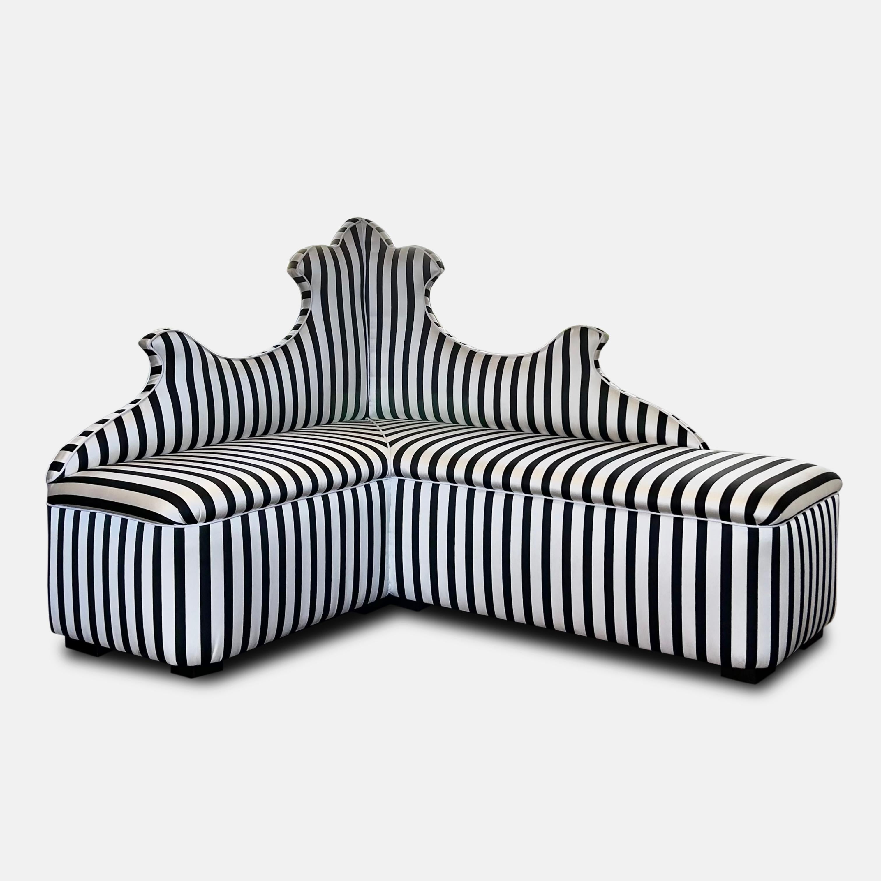 Italian Corner Sofa attributed to Gio Ponti For Sale 4