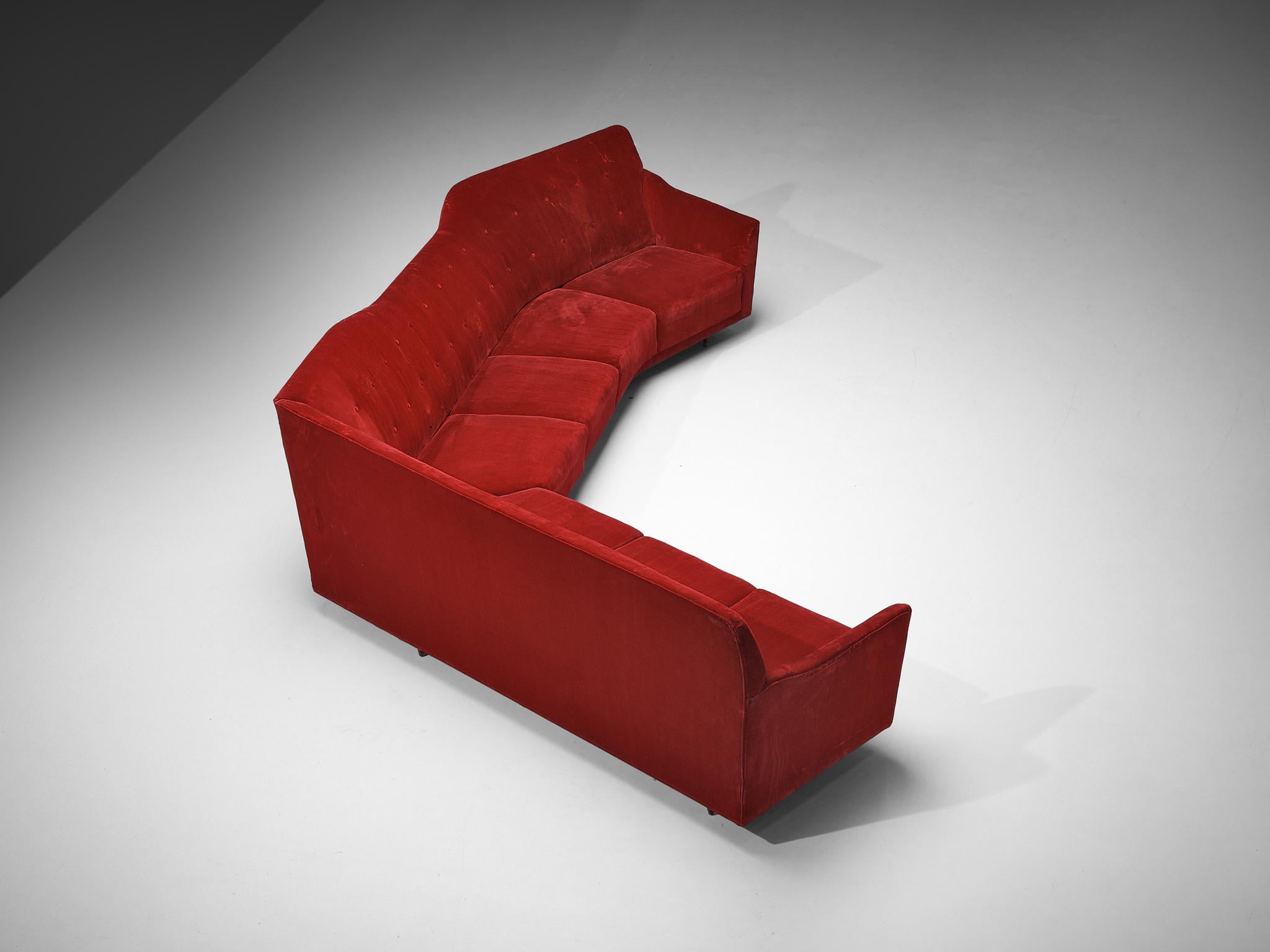 Italian Corner Sofa in Bright Red Velvet  For Sale 2