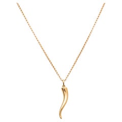 Italian Cornicello Horn Pendant in 14 Karat Yellow Gold