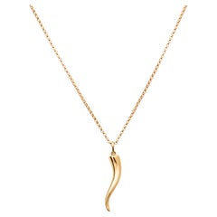 Italian Cornicello Horn Pendant in 14 Karat Yellow Gold