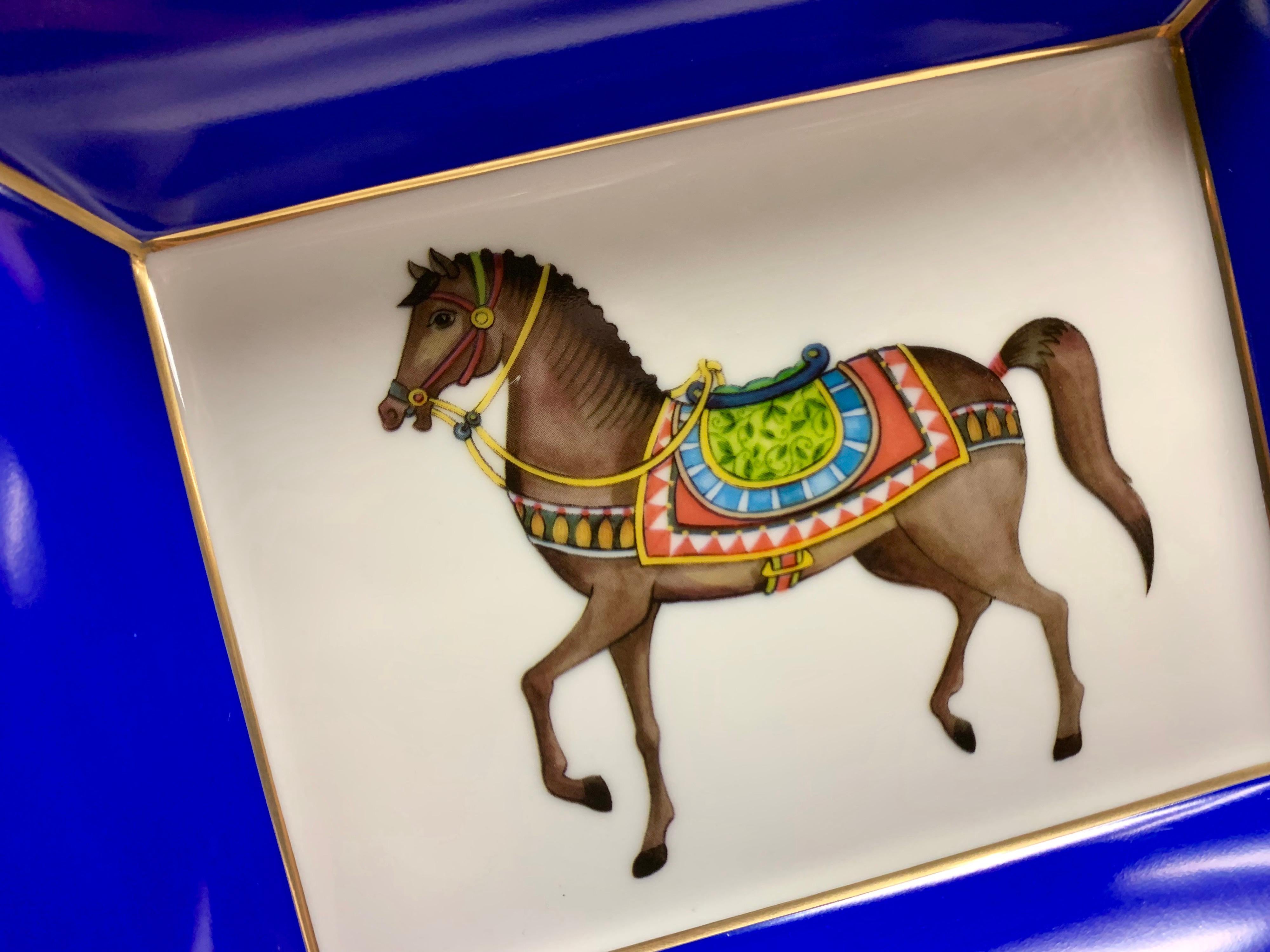 Hand-Painted Italian Craftsmanship Hand Painted Porcelain Tray Blue and Gold Colors