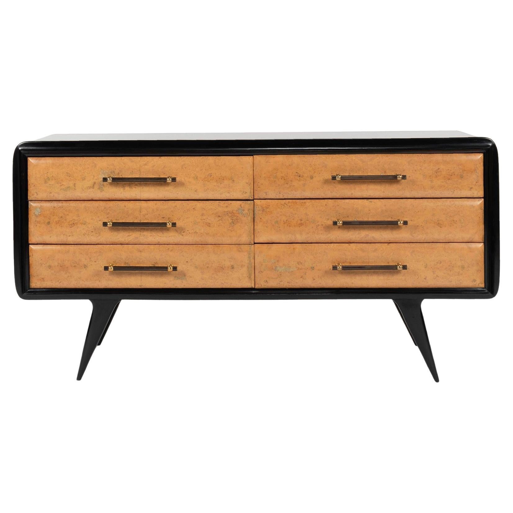 Italian Credenza attributed to Paolo Buffa For Sale