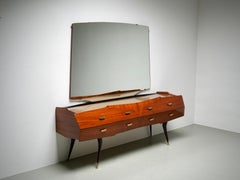 Italienische Kredenz mit Spiegel aus Holz, Glas und Messing, Italien, 1960er Jahre