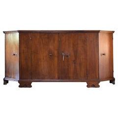 Italian, Cremona, Light Walnut Scantonata Credenza, 2nd half 18th century