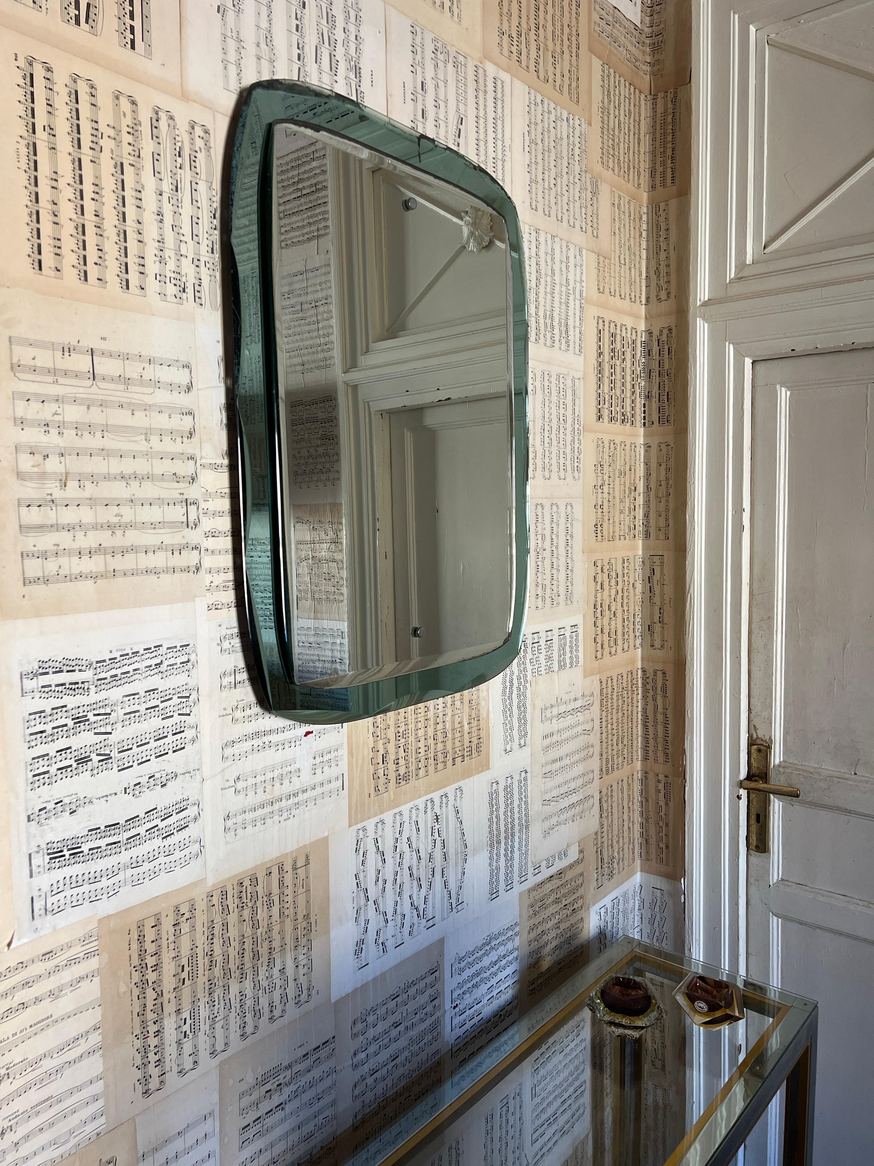 Specchio da parete italiano in Cristal Arte, anni '60 in vendita 1