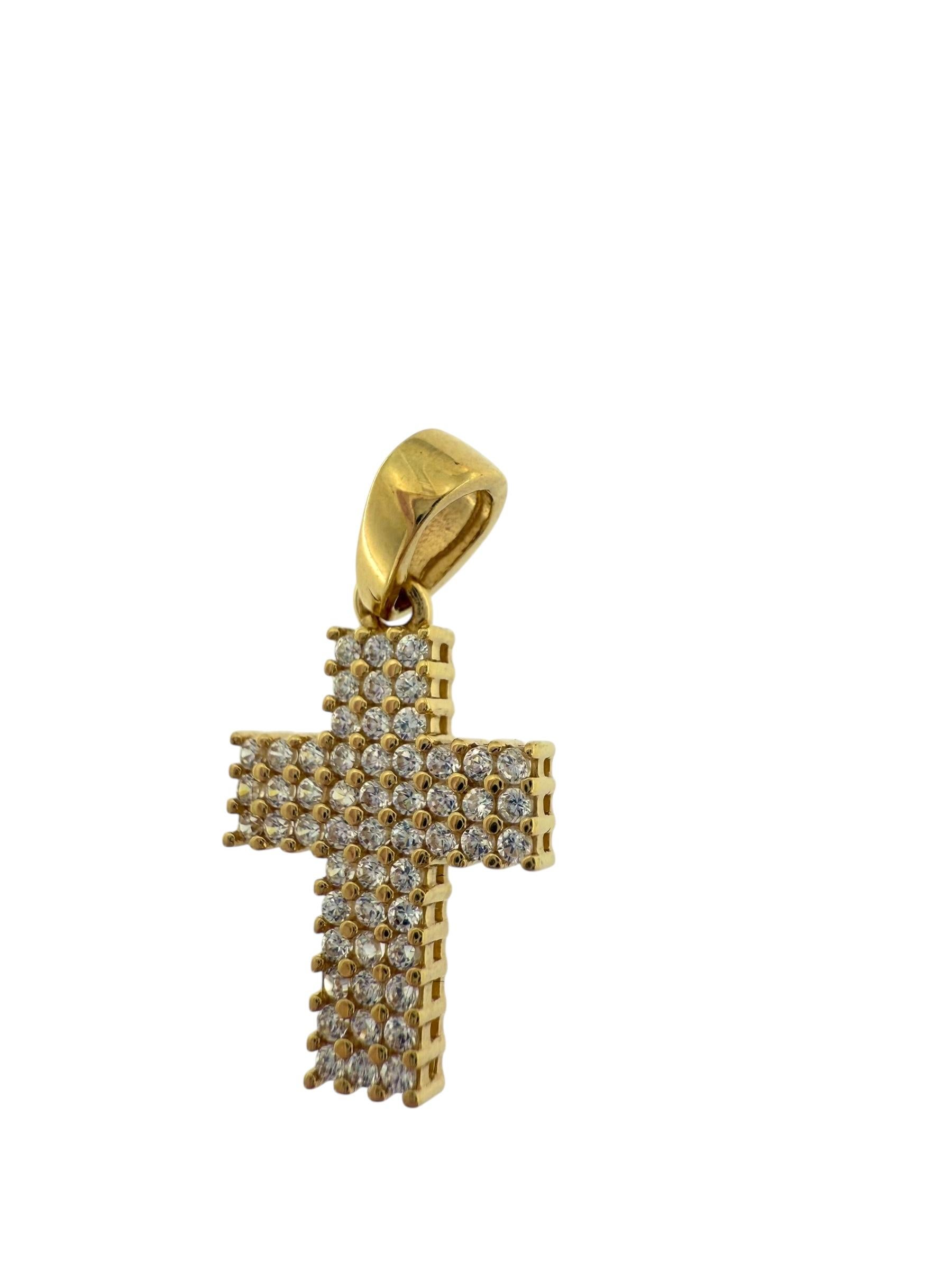 Italian Cross 18 karat Yellow Gold with Diamonds In Good Condition For Sale In Esch sur Alzette, Esch-sur-Alzette