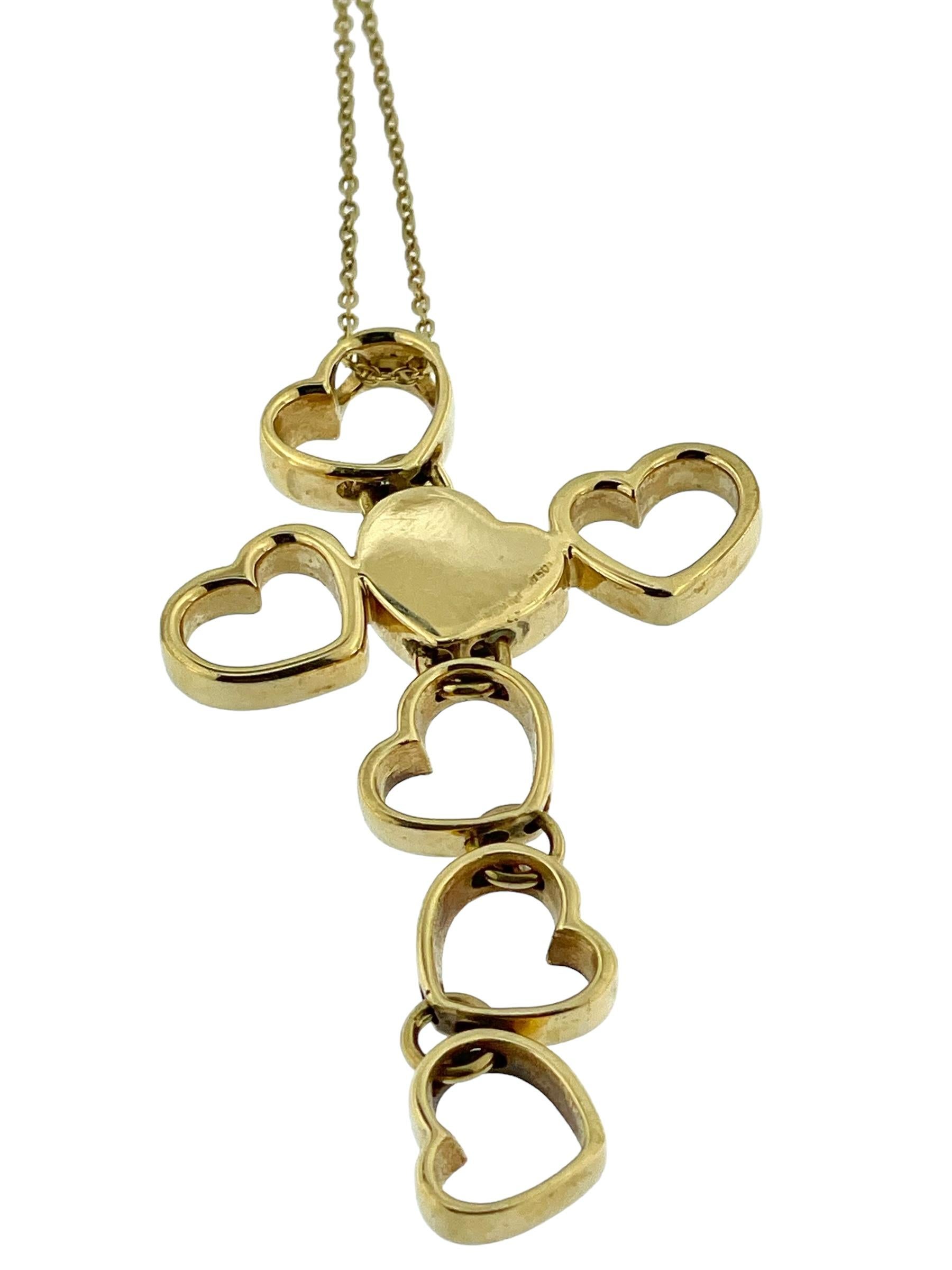 Collier Italien Croix de Coeurs Or Jaune 18 carats en vente 1