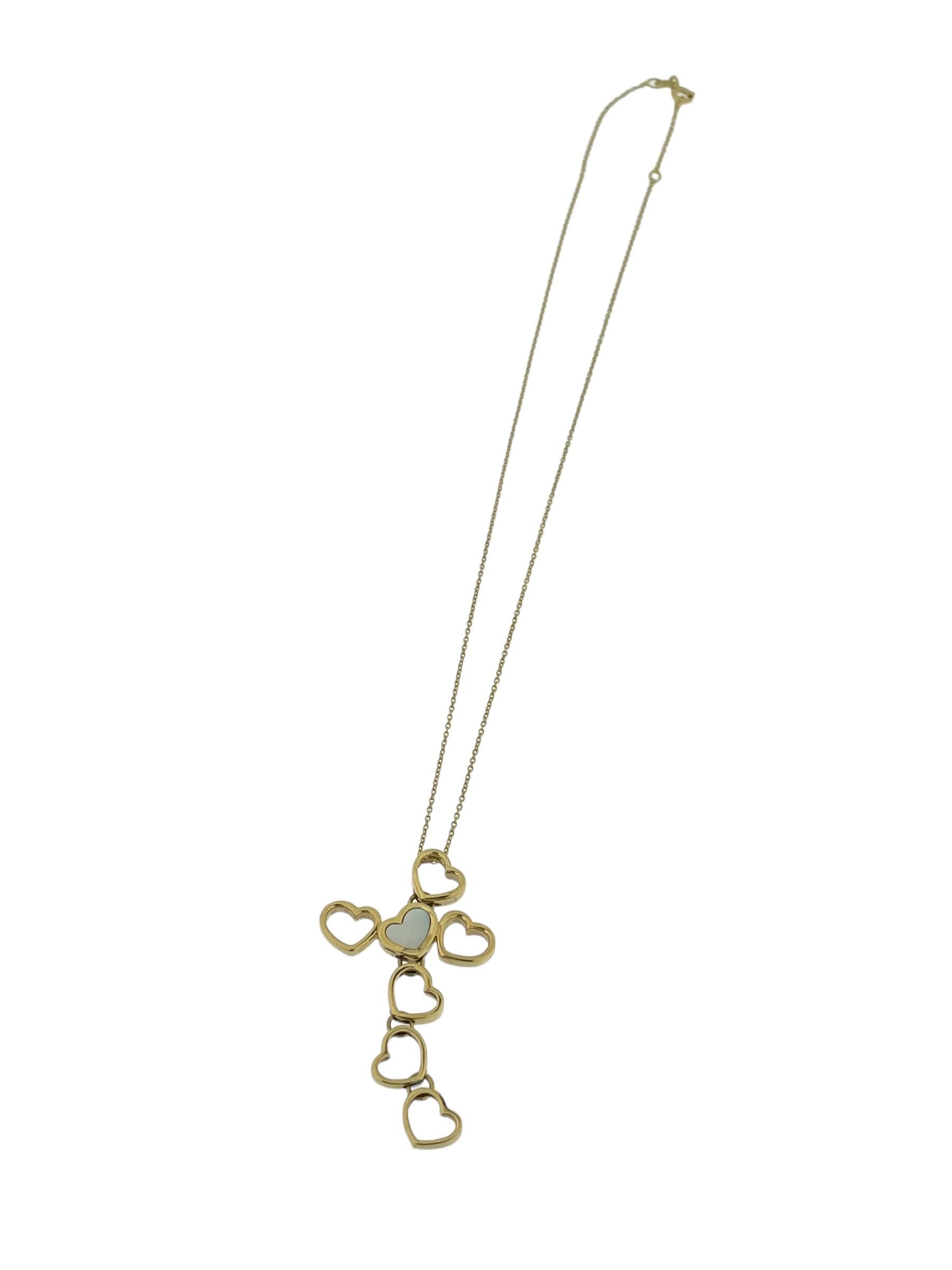 Collar Italiano Cruz de Corazones Oro Amarillo 18 Quilates en Bueno estado para la venta en Esch sur Alzette, Esch-sur-Alzette