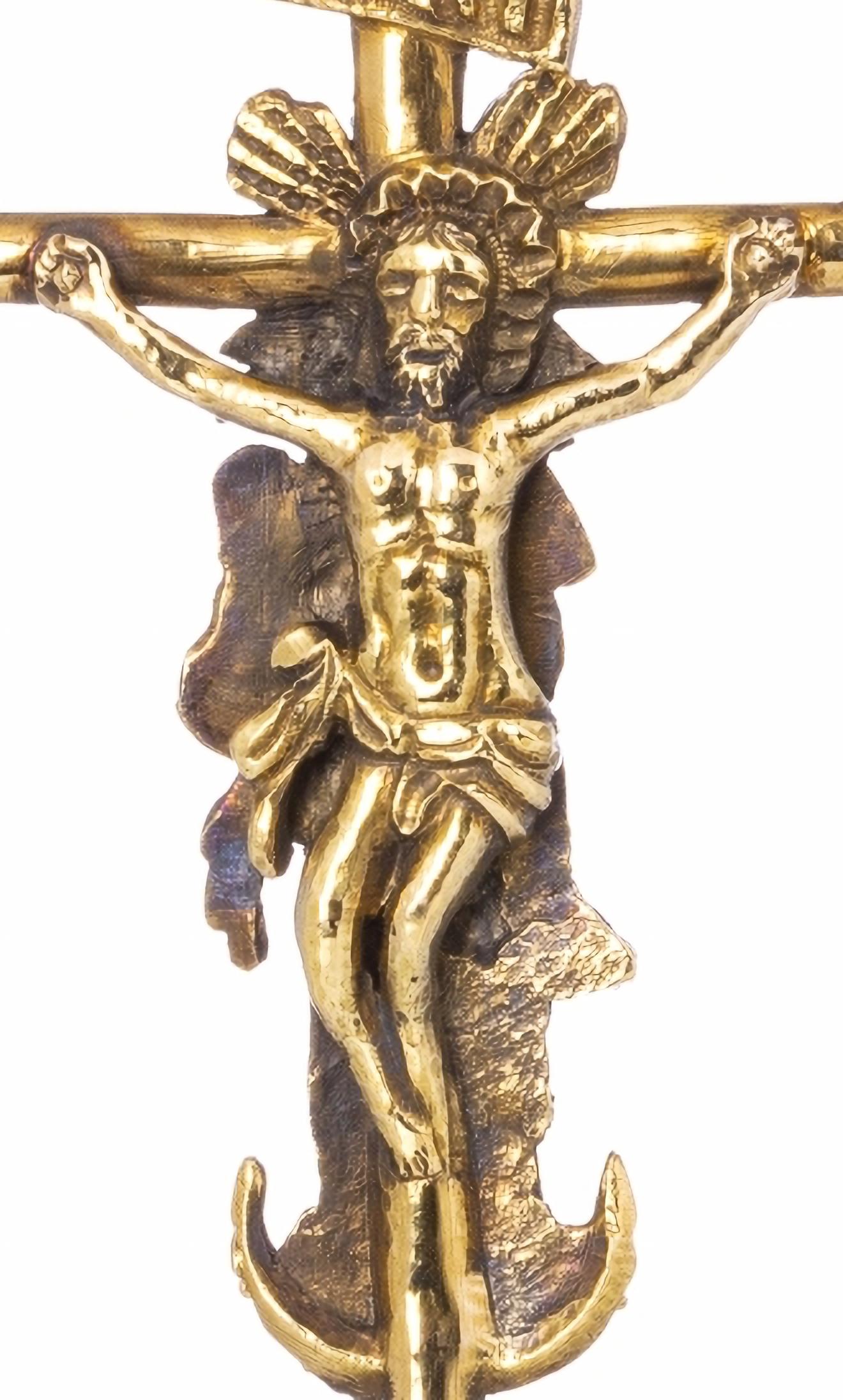 Italienischer Kreuzanhänger aus Gold und Diamanten aus dem 17. Jahrhundert (Handgefertigt) im Angebot