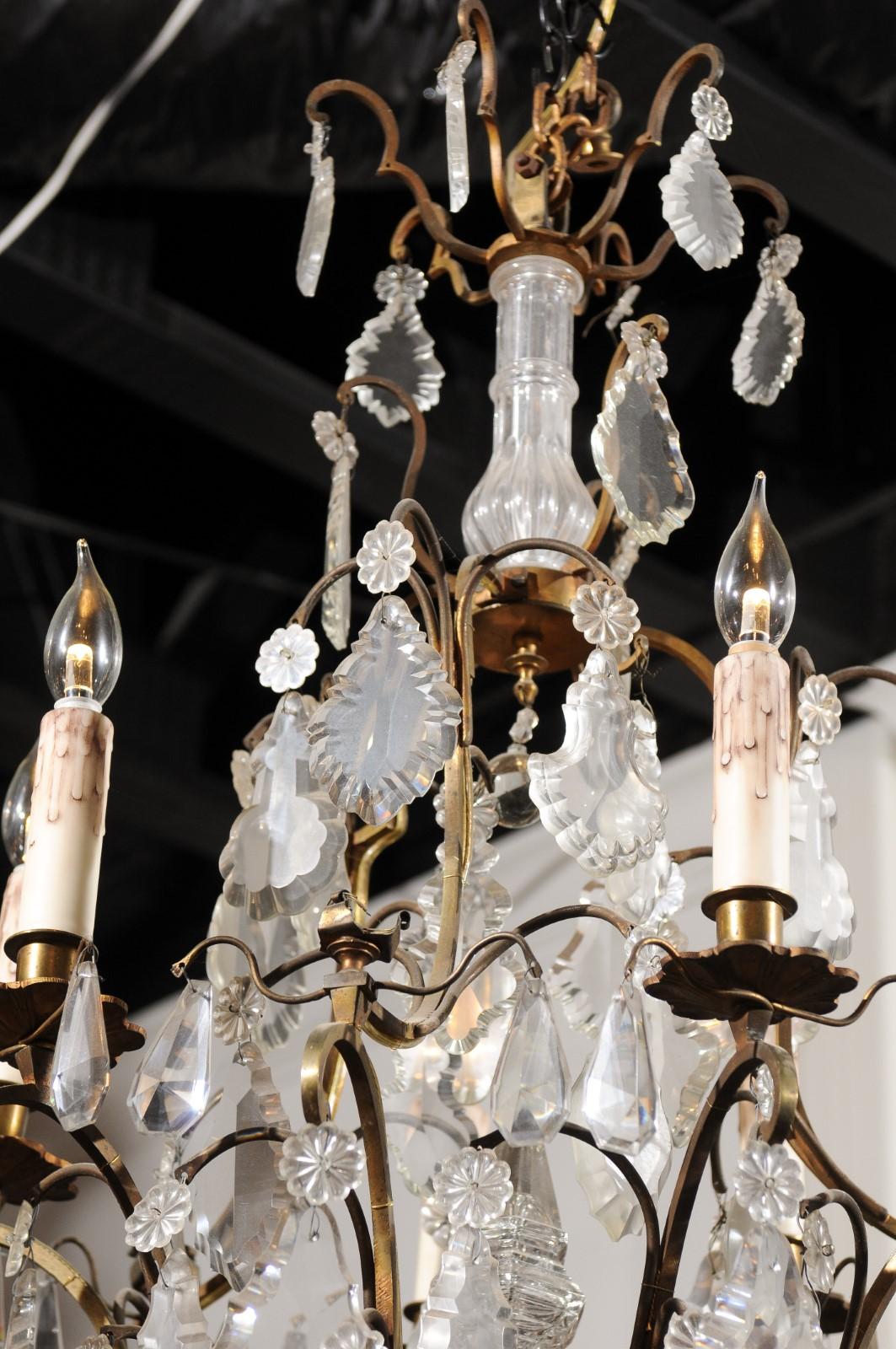 Lustre italien à six lumières en cristal et bronze avec obélisque et Pendeloques en vente 3