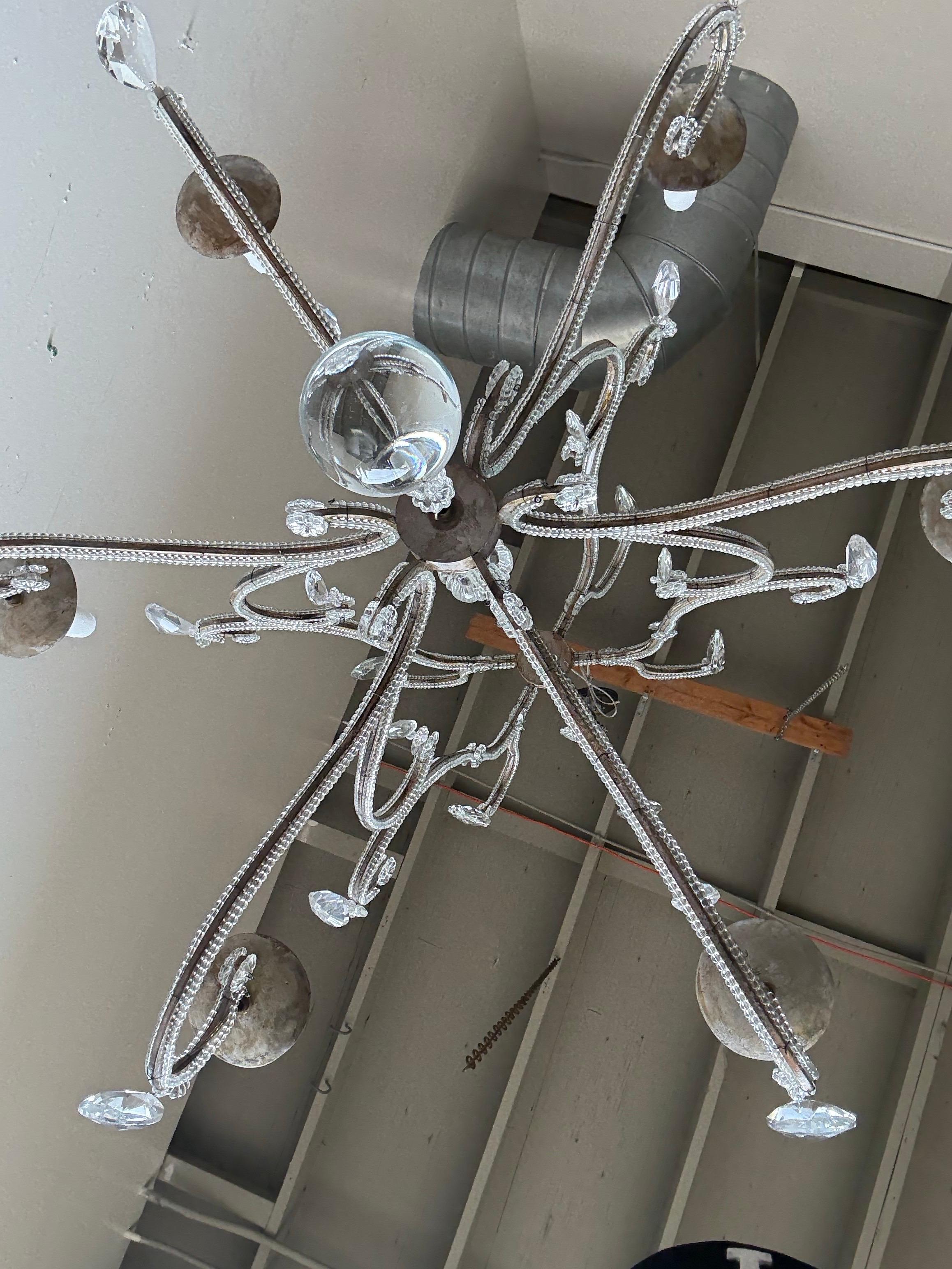 Lampadario di cristallo italiano con perline, metà del XX secolo in vendita 4