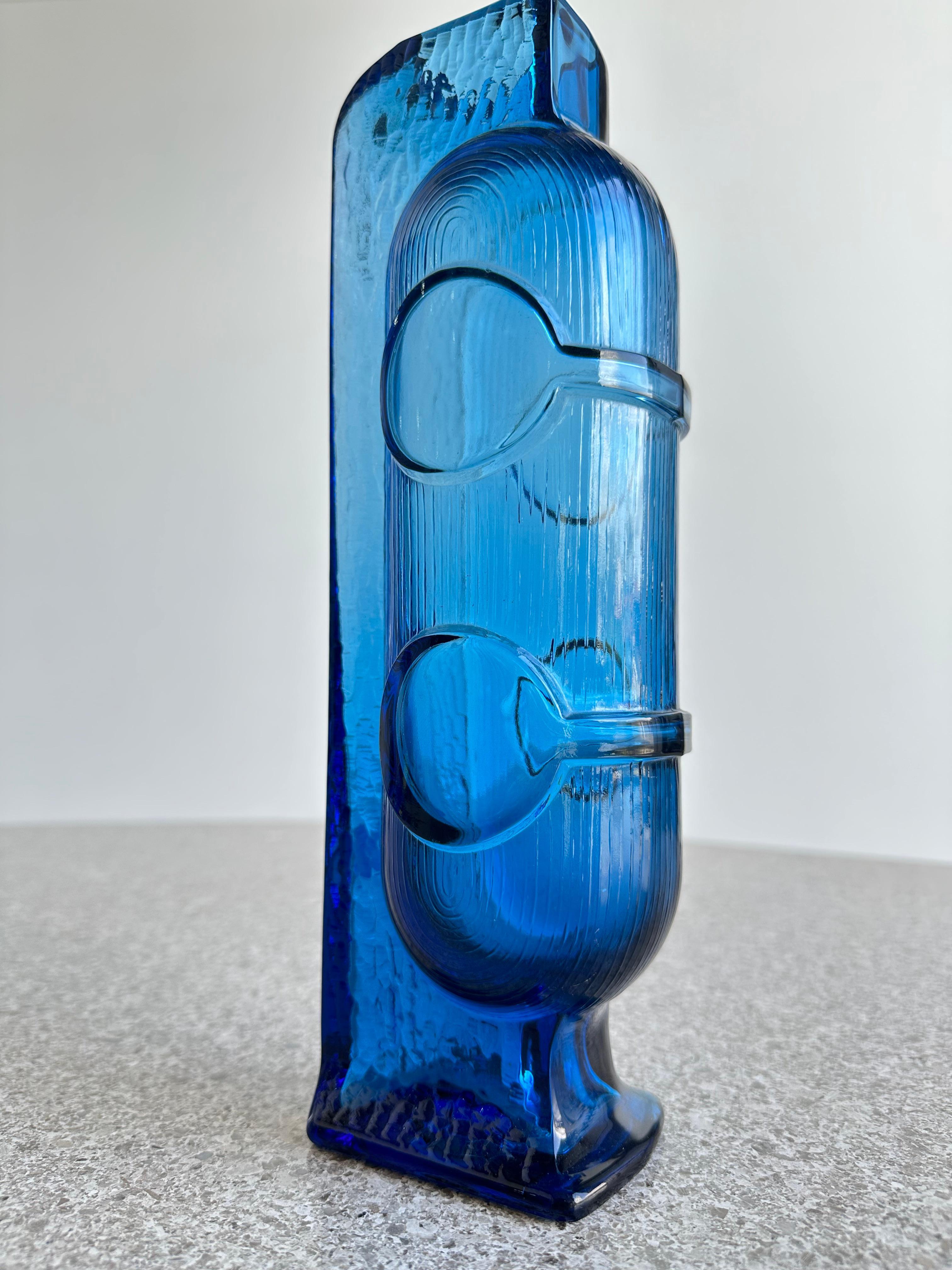 Mid-Century Modern Italian Crystal Blue Vase by Grandi Cristalli