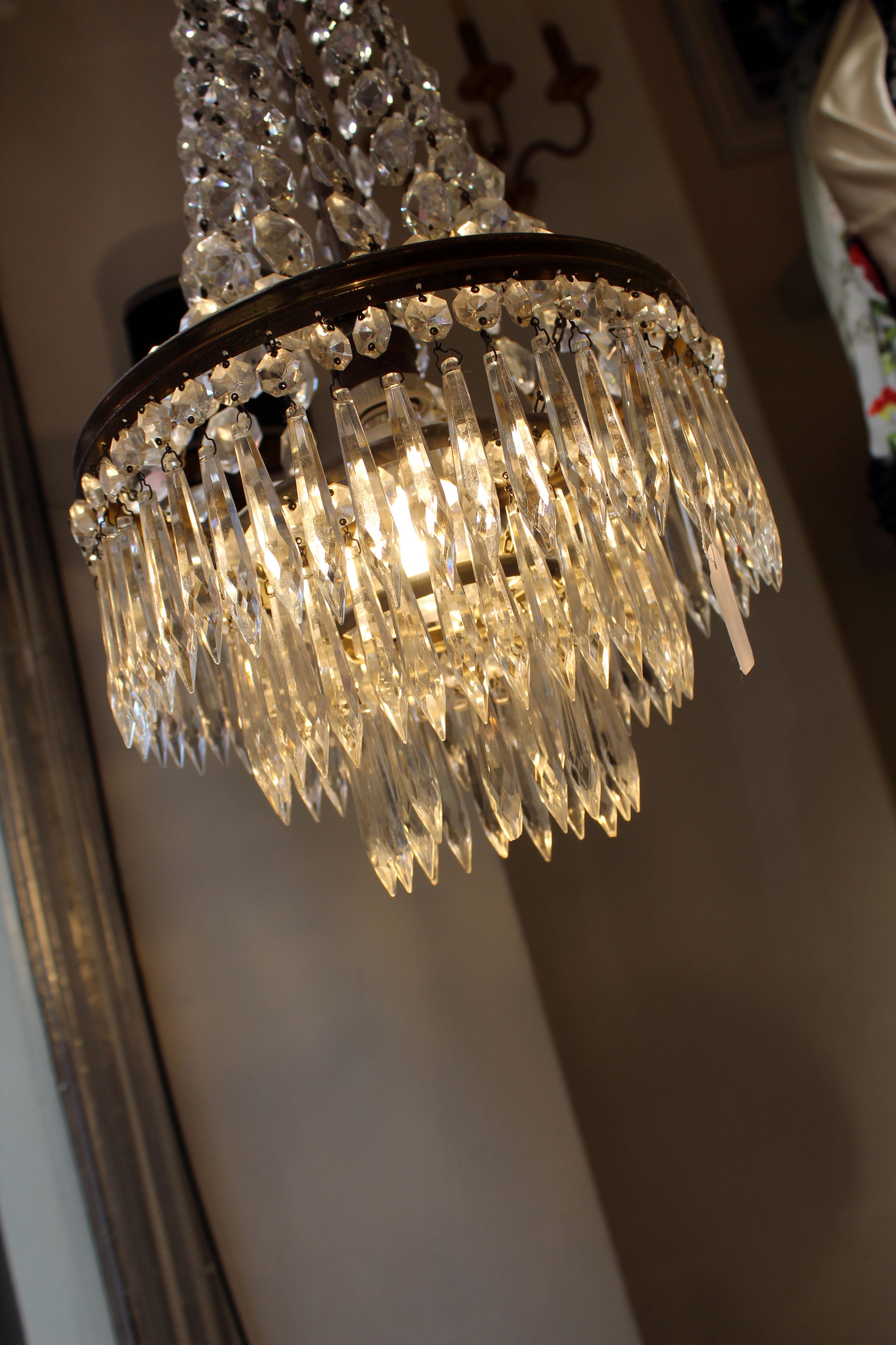 Chandelier made of crystal and brass. 
Made in Italy, circa 1950.