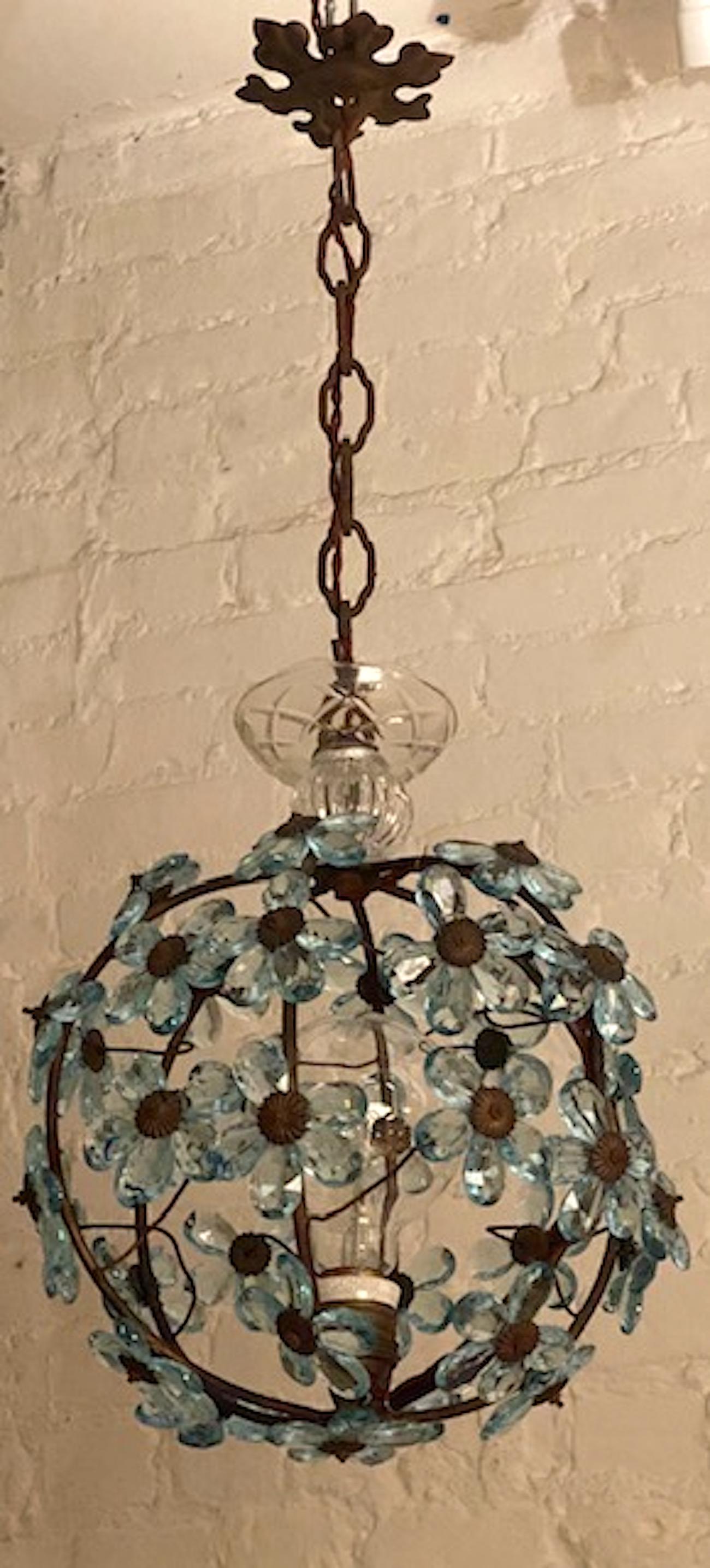 Italian Crystal Flower Pendant Light In Good Condition In New York, NY