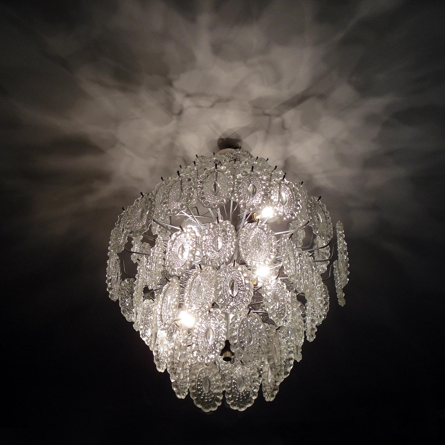 Italian Crystal Glass Chandelier in the Style of Mazzega, 1 of 2 For Sale 1