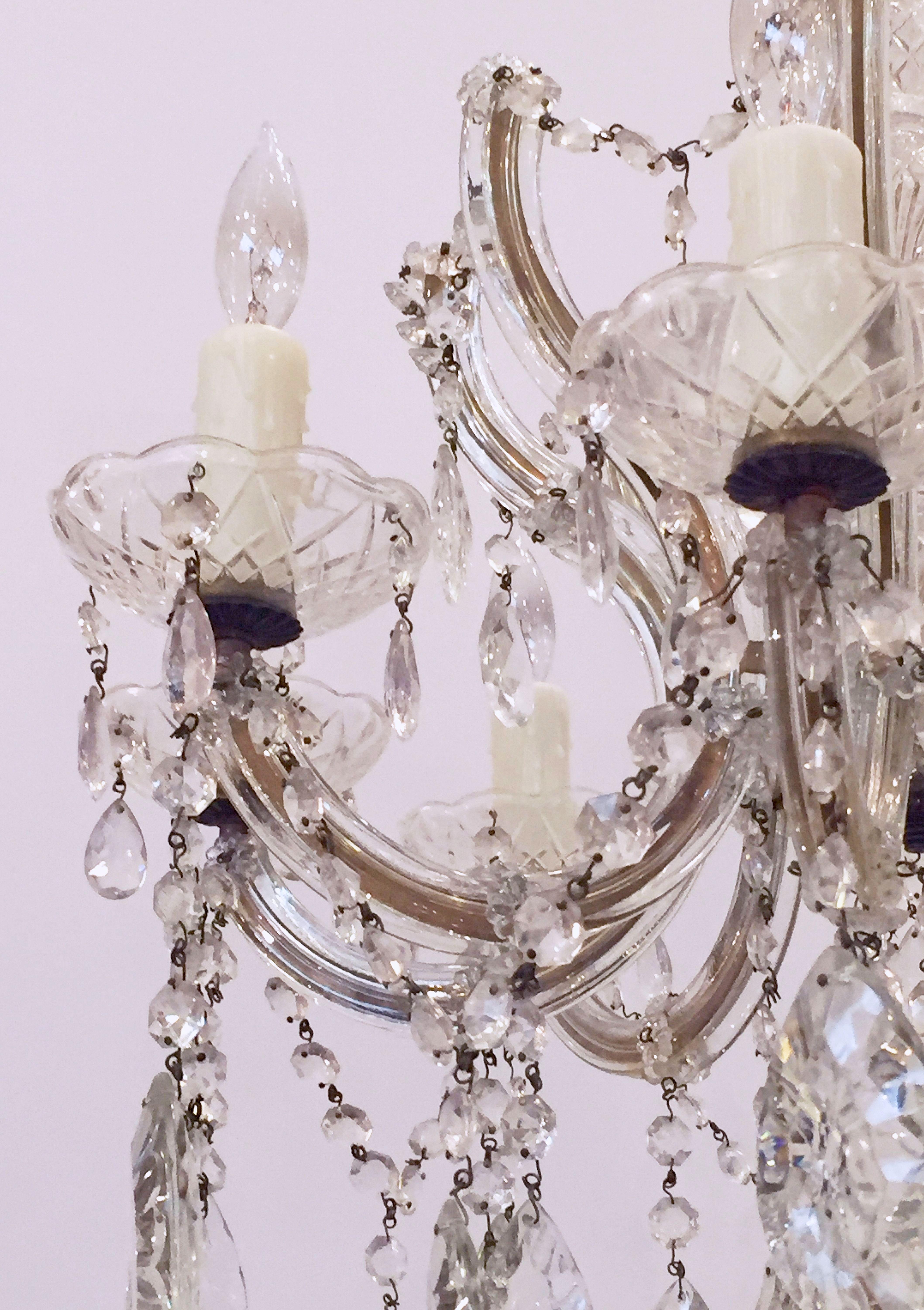 Maria Theresa Eight-Light Crystal Drop Chandelier from Italy For Sale 3