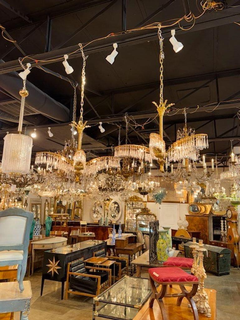 Lampadario a forma di palma in cristallo italiano In condizioni buone in vendita a Dallas, TX