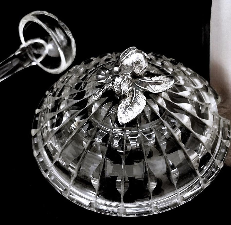 Italienische Kristallpunschschüssel mit Deckel und Schöpflöffel im Angebot 2