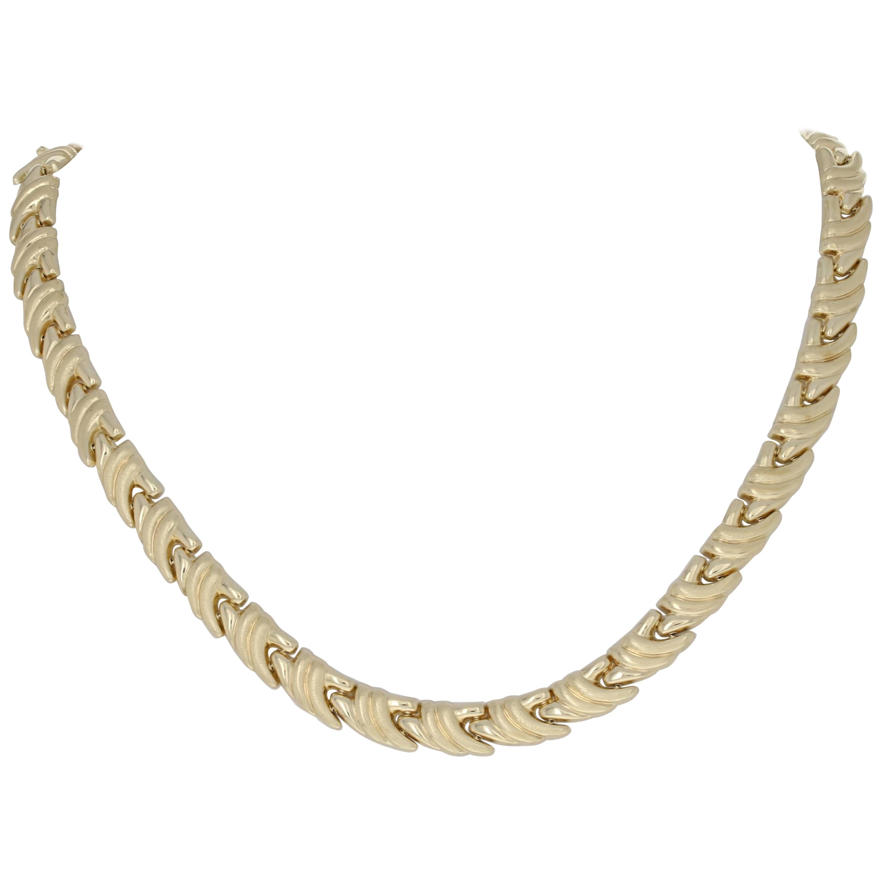 Italian Curved Link Necklace, 14 Karat Yellow Gold Matte Texture Women's