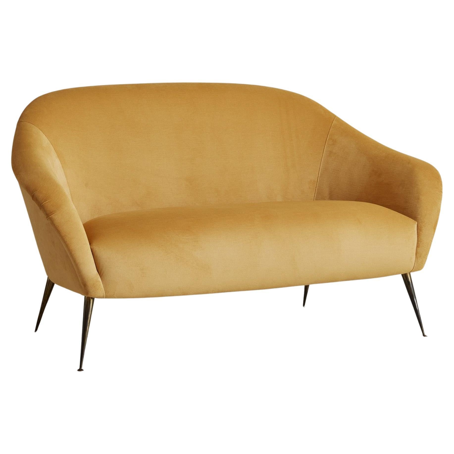 Italian Curved Loveseat in the Style of Gio Ponti, 1960s